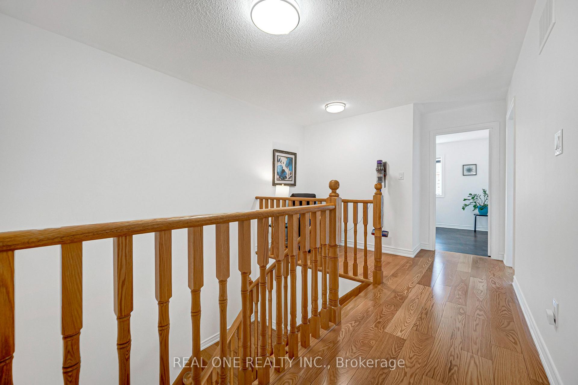Photo 23 of 19 Begonia Street, Markham, Wismer — HOMEH