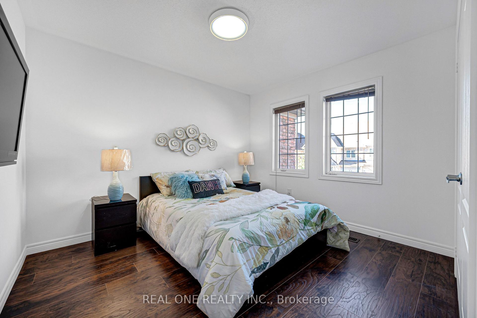 Photo 32 of 19 Begonia Street, Markham, Wismer — HOMEH