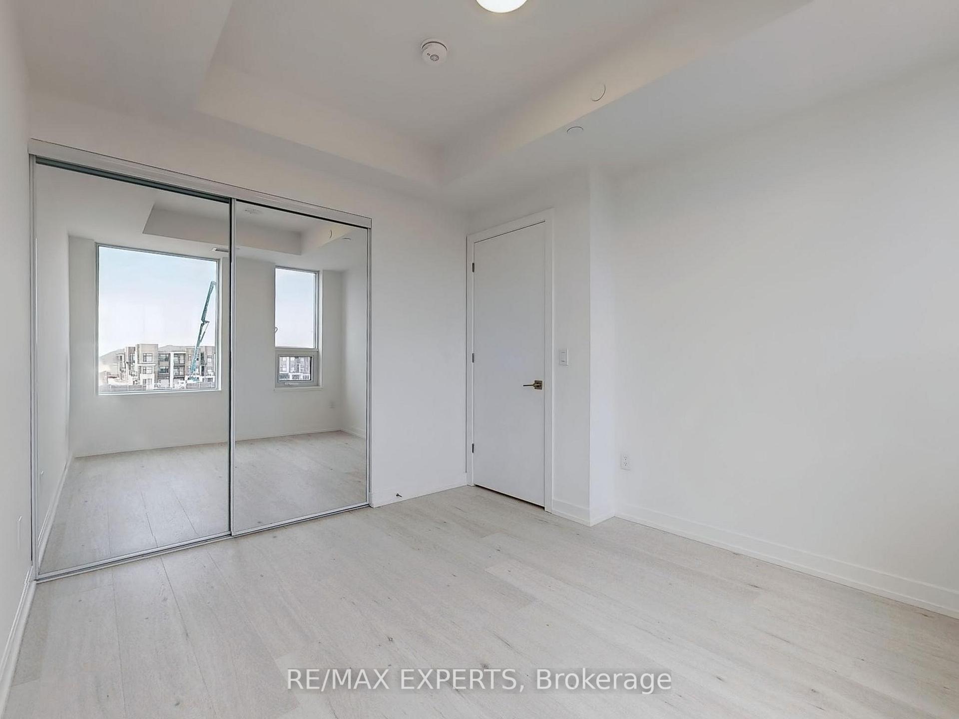 Photo 12 of Unit 319, 2501 Saw Whet Boulevard E, Oakville, Glen Abbey — HOMEH