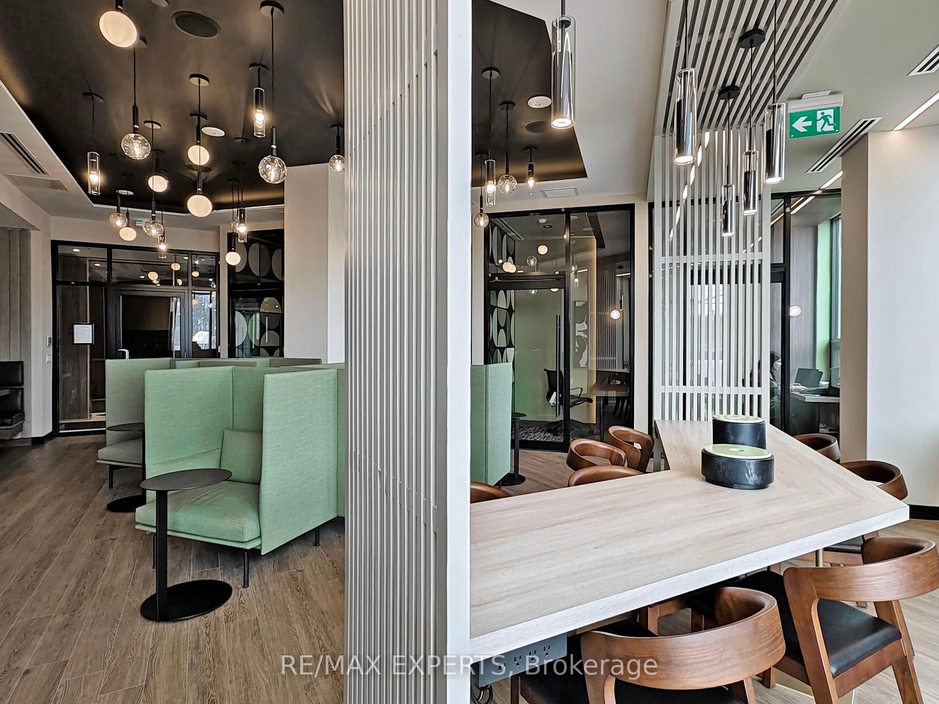 Photo 25 of Unit 319, 2501 Saw Whet Boulevard E, Oakville, Glen Abbey — HOMEH