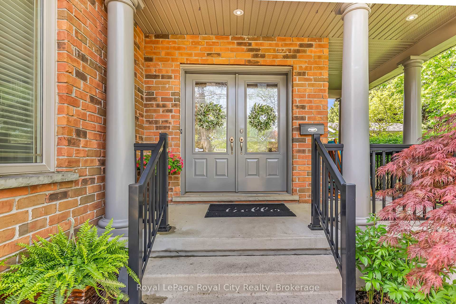 Photo 5 of 36 Blair Drive, Guelph, Pineridge/Westminster Woods — HOMEH