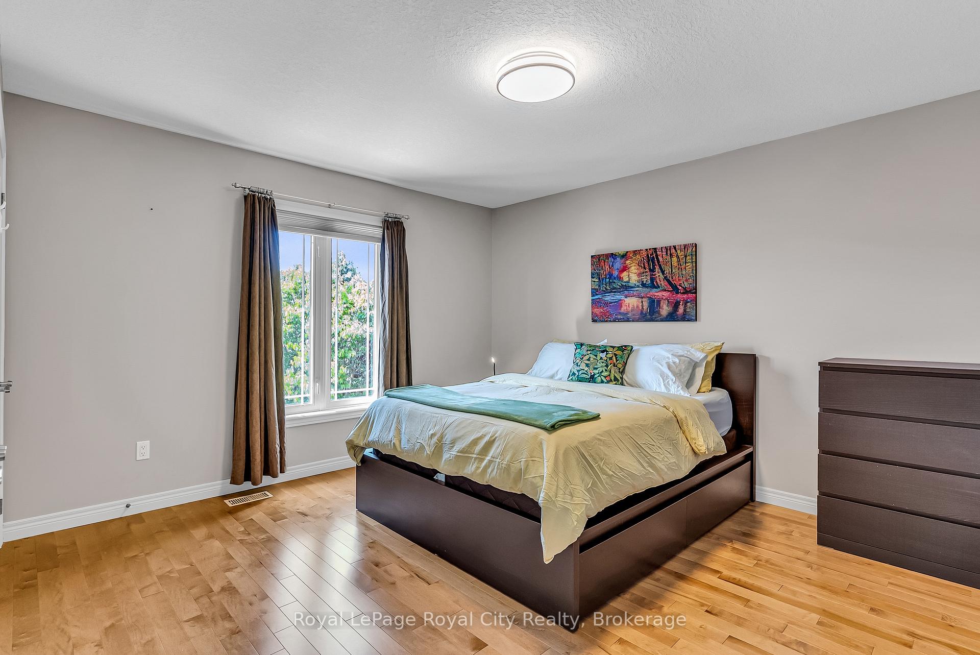 Photo 39 of 36 Blair Drive, Guelph, Pineridge/Westminster Woods — HOMEH