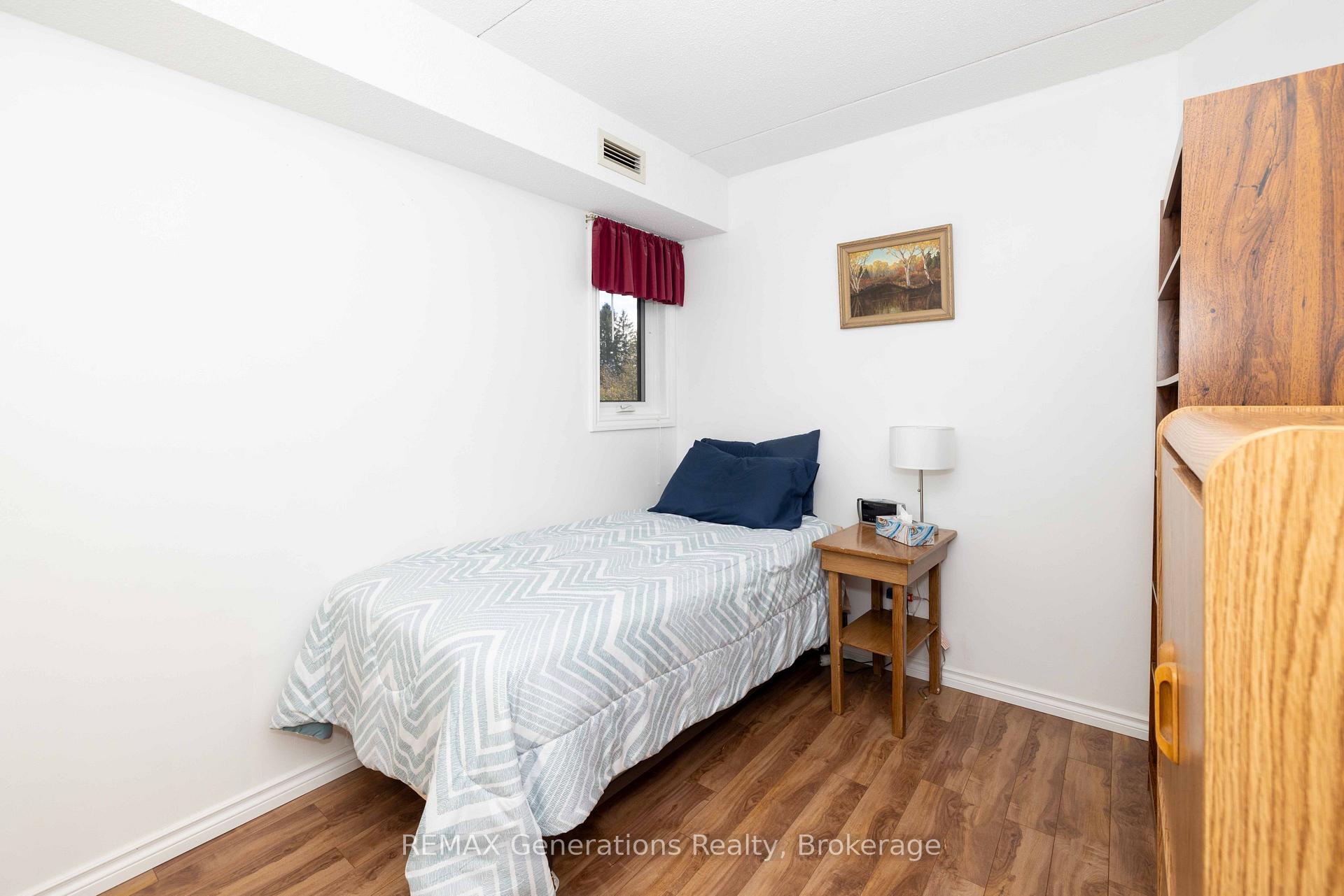 Photo 17 of Unit 207, 800 Gordon Street, Thunder Bay, Westfort — HOMEH