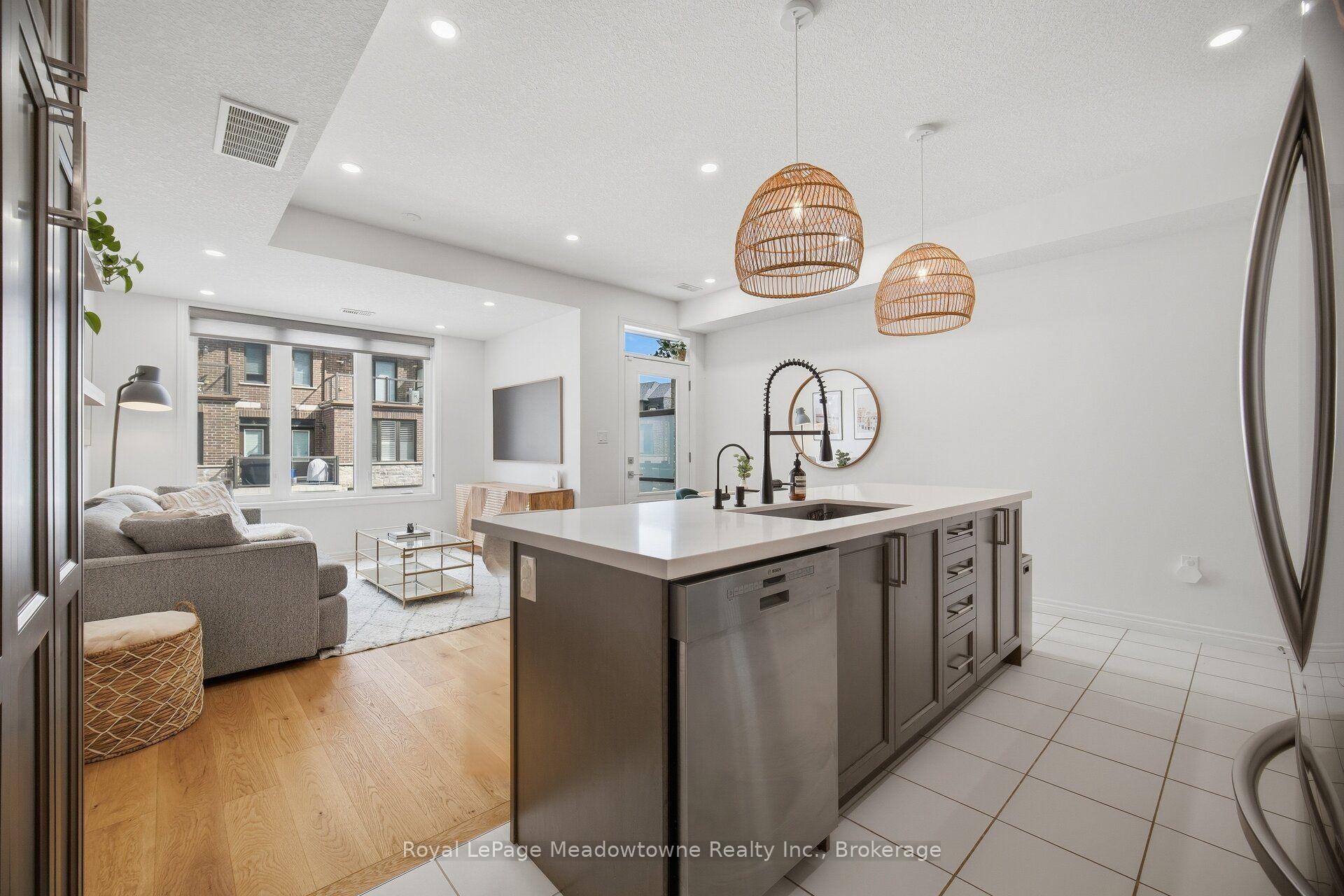 Photo 5 of Unit 55, 445 Ontario Street S, Milton, Timberlea — HOMEH