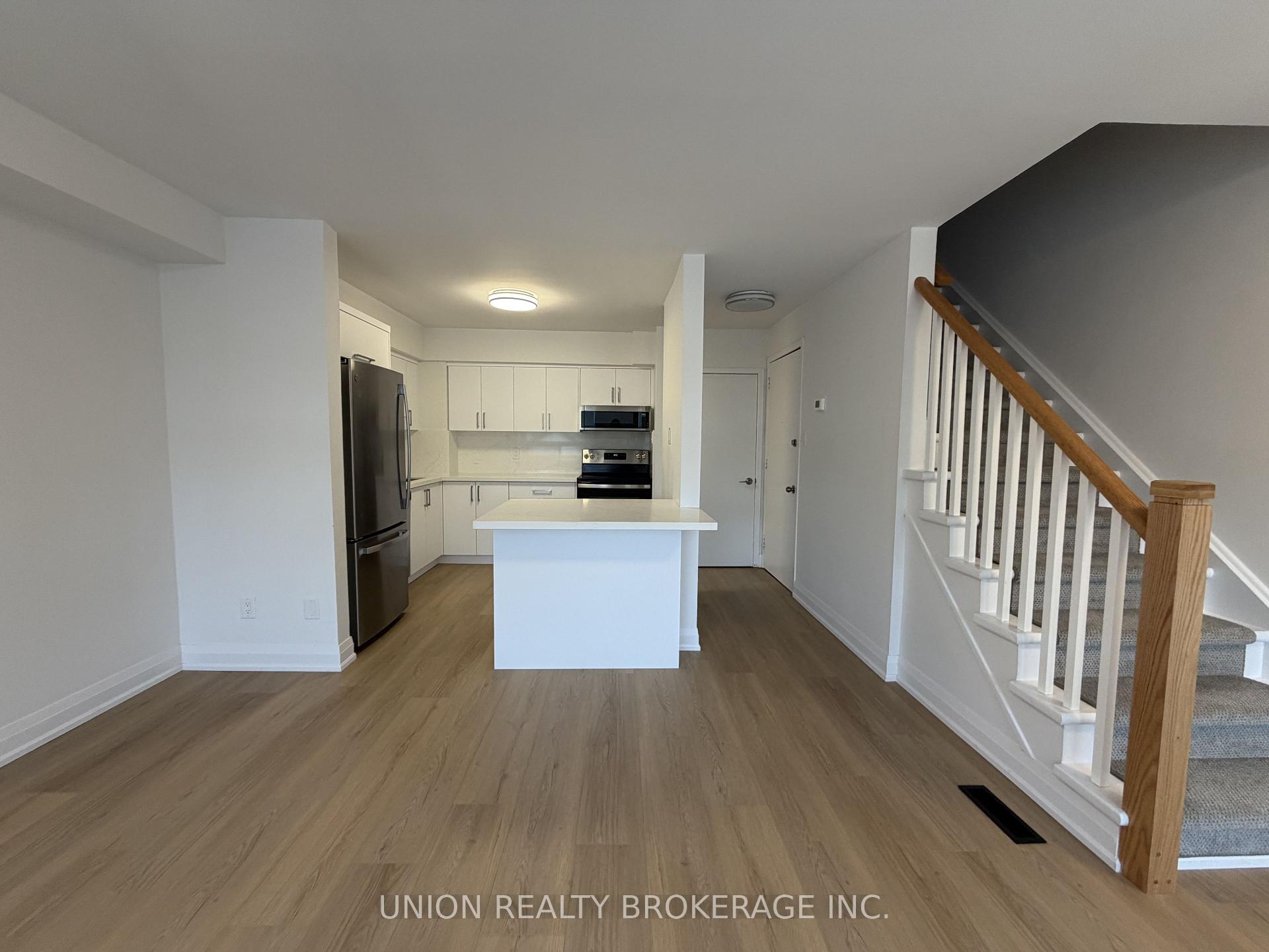 Photo of Unit Unit 1, 930A Pape Avenue