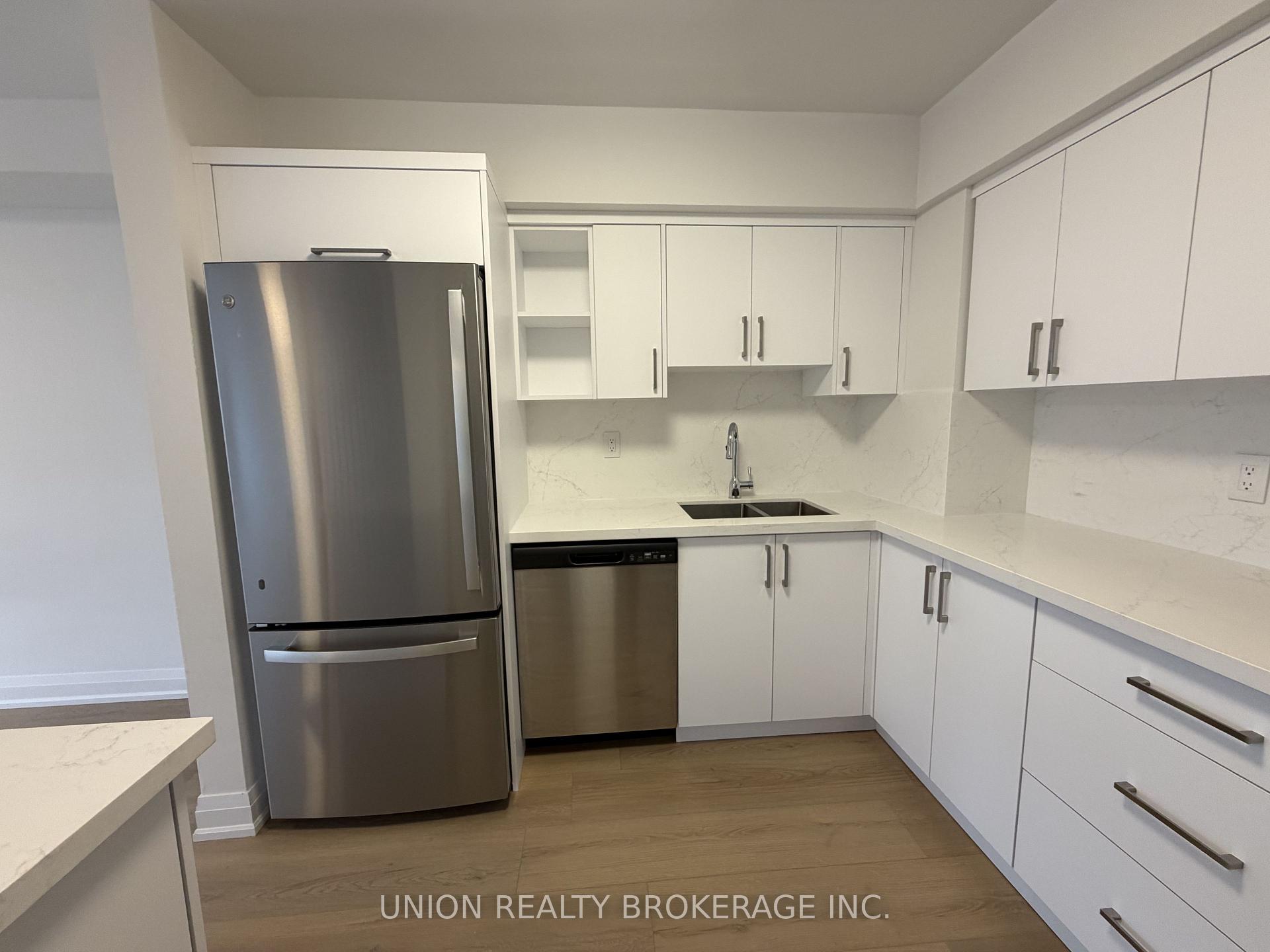 Photo 3 of Unit Unit 1, 930A Pape Avenue, Toronto, Broadview North — HOMEH