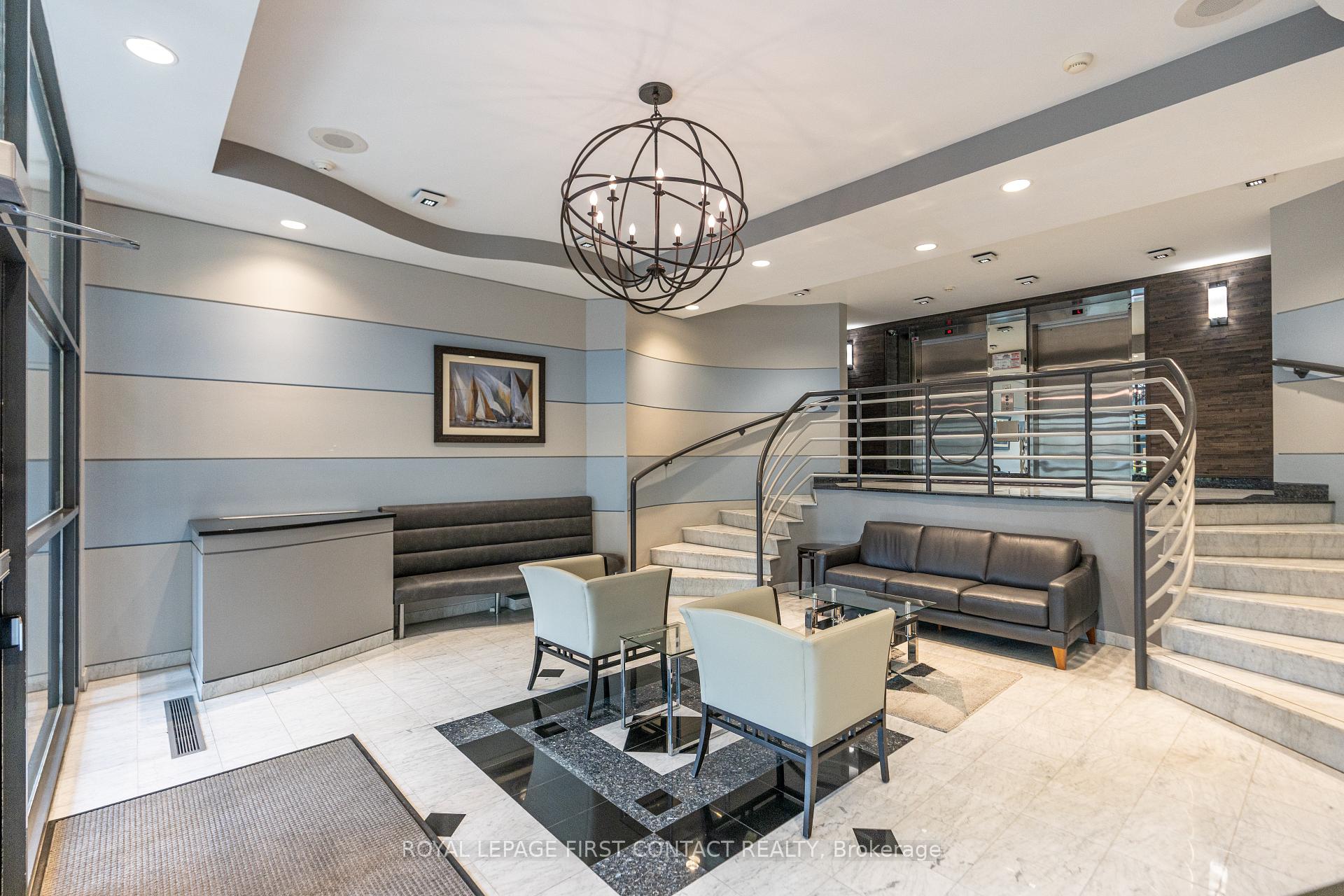 Photo 3 of Unit 1504, 75 Ellen Street, Barrie, City Centre — HOMEH