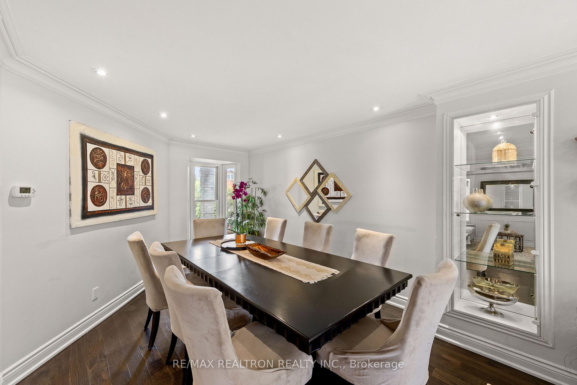 Photo 13 of 51 Chilmar Crescent, Vaughan, Uplands — HOMEH