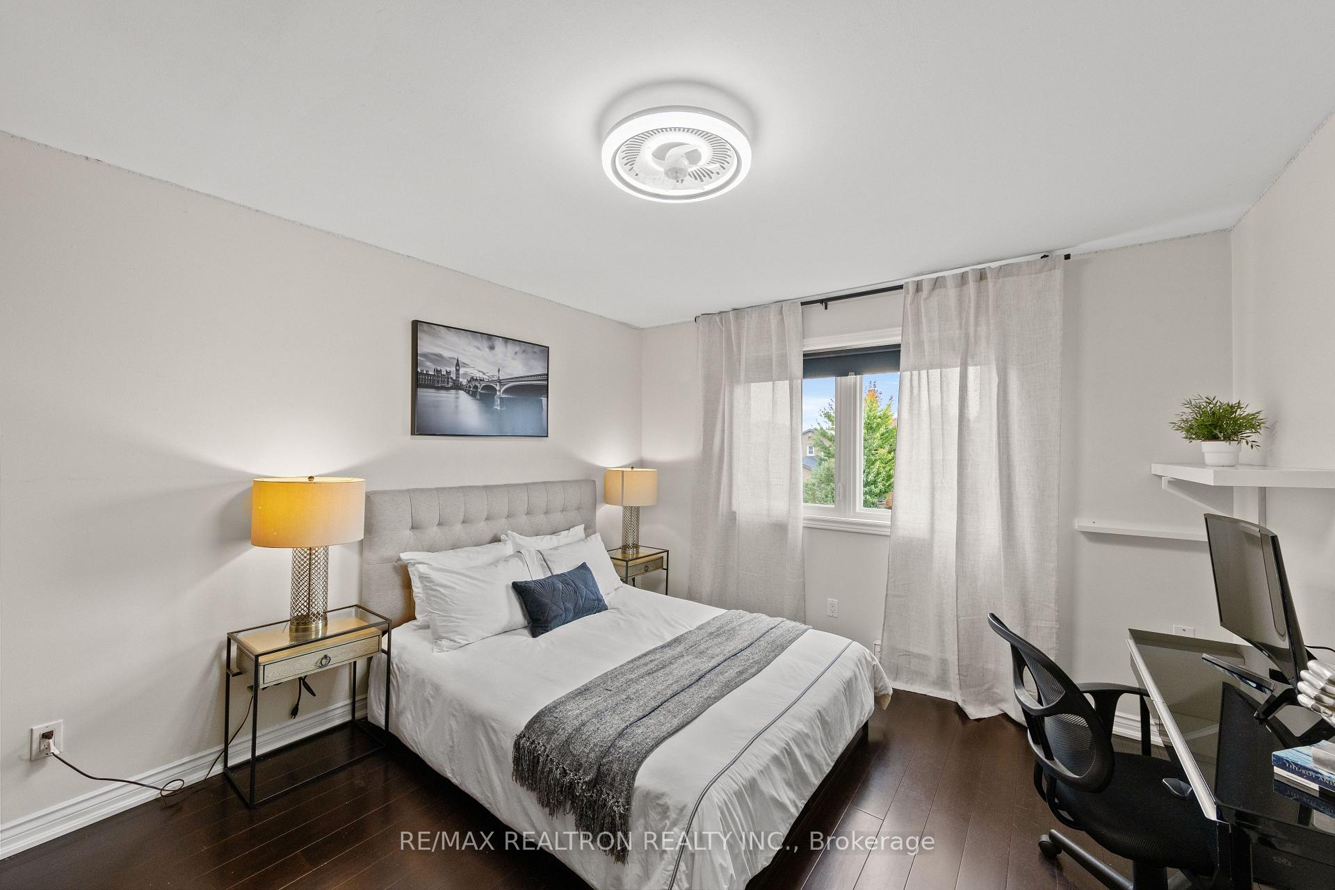 Photo 23 of 51 Chilmar Crescent, Vaughan, Uplands — HOMEH