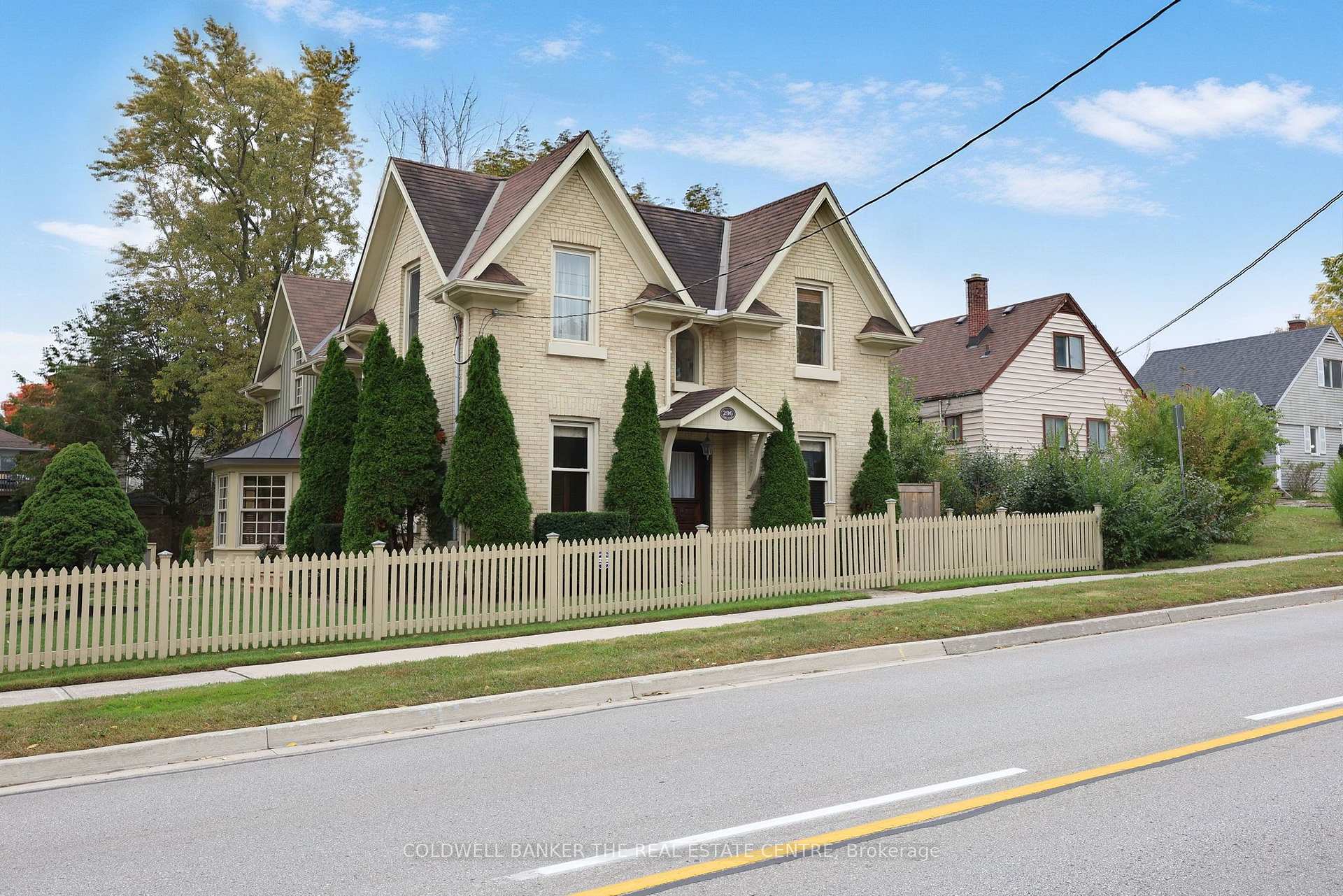 Photo 1 of 296 Eagle Street, Newmarket, Central Newmarket — HOMEH