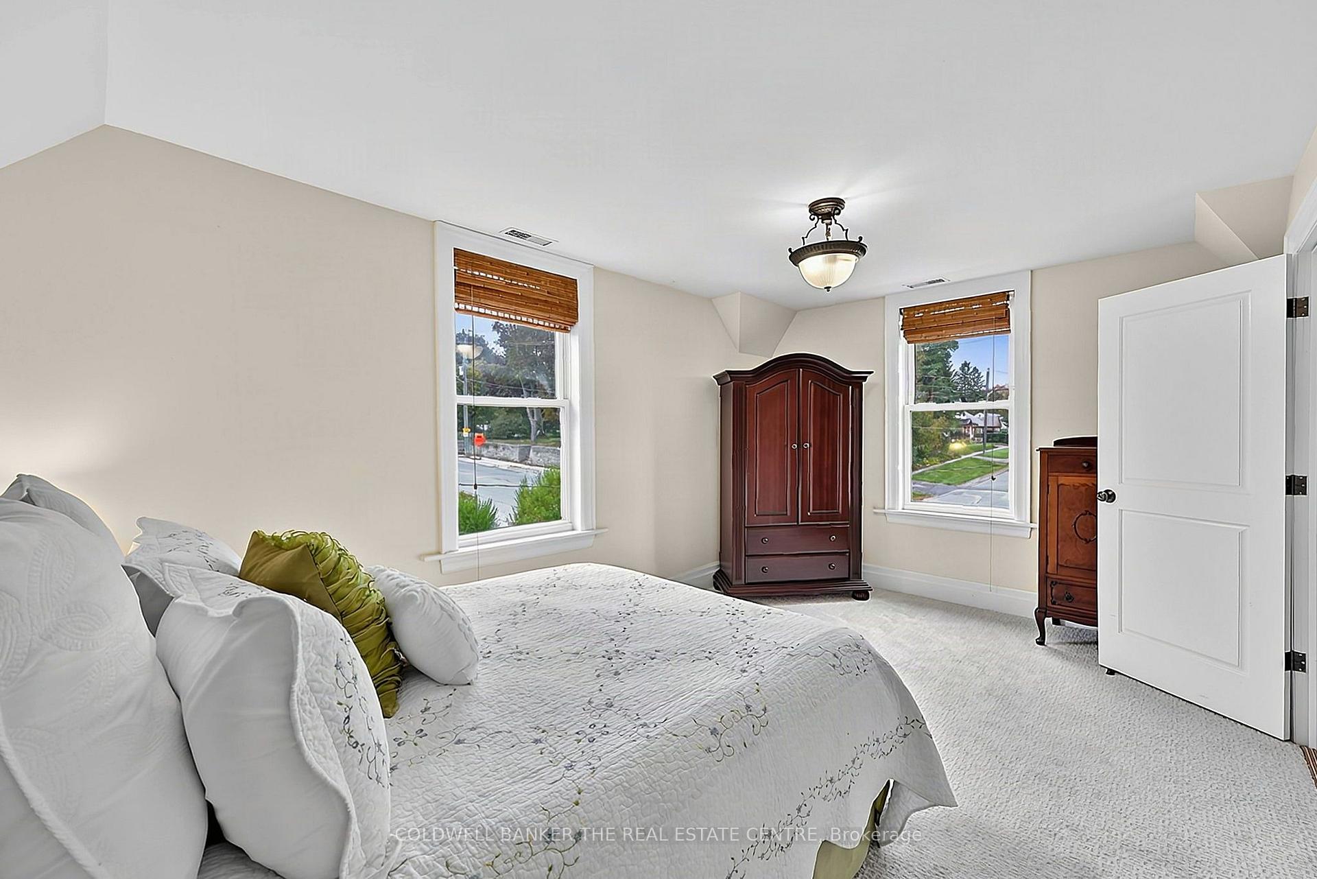 Photo 26 of 296 Eagle Street, Newmarket, Central Newmarket — HOMEH