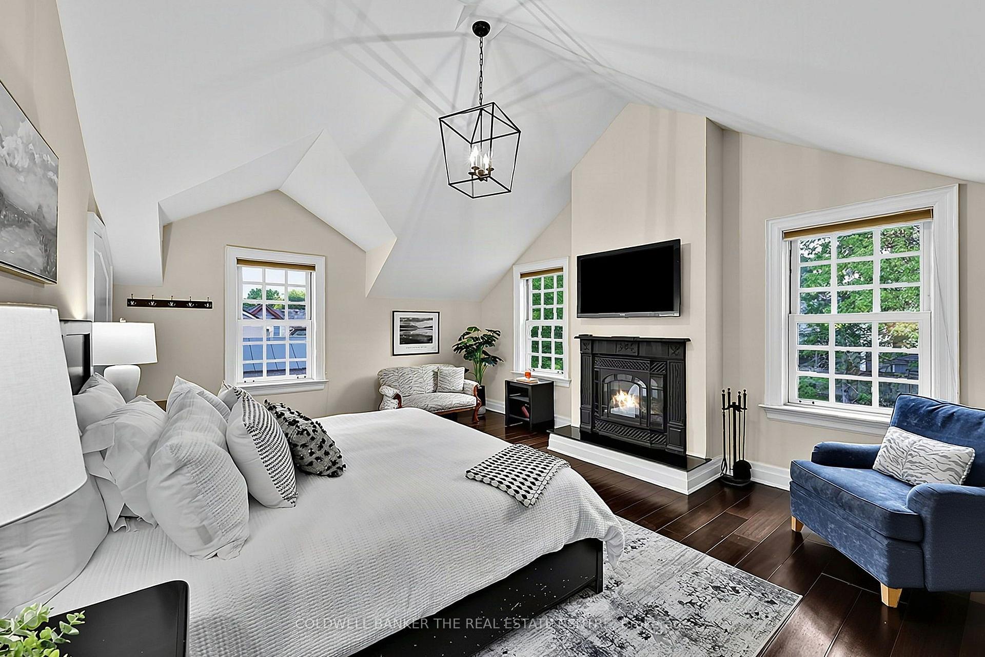 Photo 29 of 296 Eagle Street, Newmarket, Central Newmarket — HOMEH