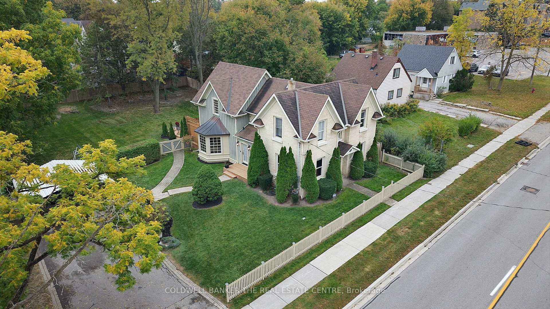 Photo 39 of 296 Eagle Street, Newmarket, Central Newmarket — HOMEH