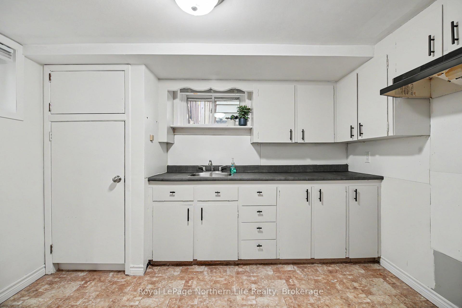Photo 29 of 835 Lorne Avenue, North Bay, Central — HOMEH