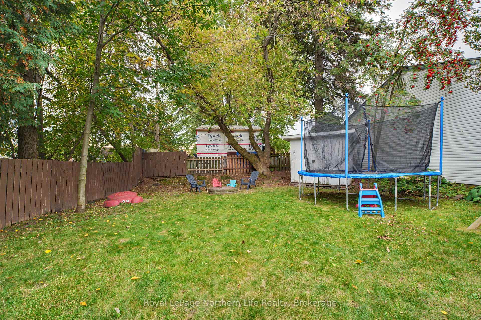 Photo 44 of 835 Lorne Avenue, North Bay, Central — HOMEH