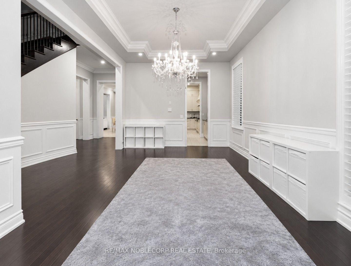 Photo 10 of 48 Nave Street, Vaughan, Kleinburg — HOMEH