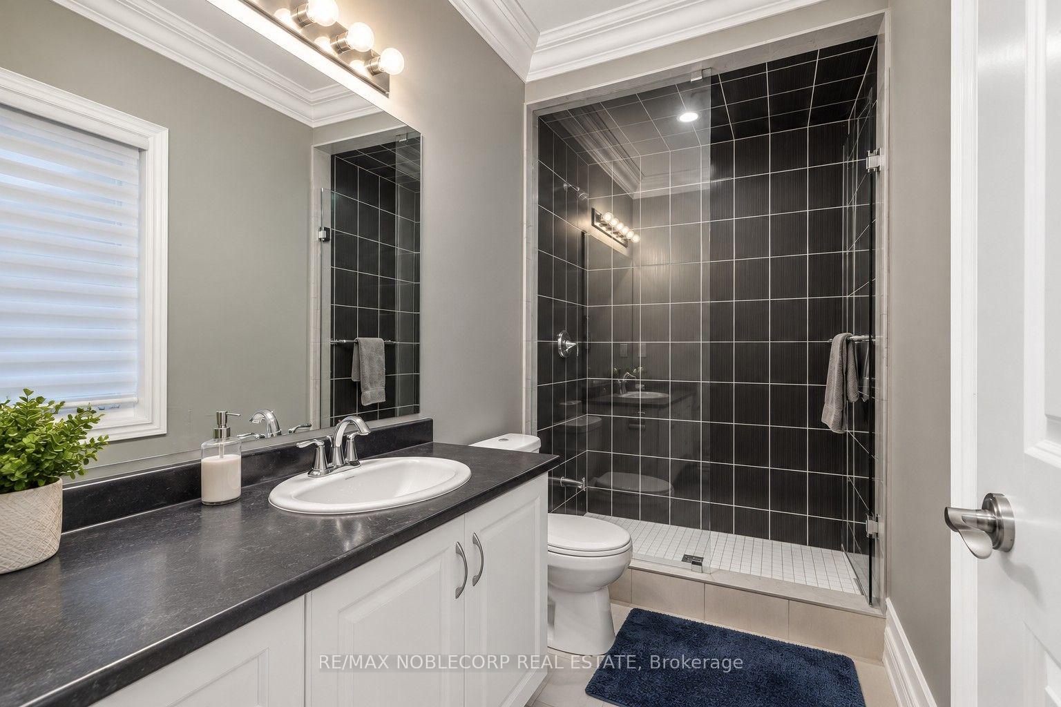 Photo 36 of 48 Nave Street, Vaughan, Kleinburg — HOMEH