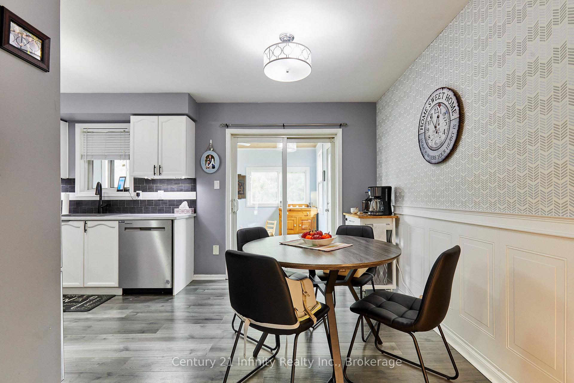 Photo 11 of 258 Swindells Street, Clarington, Bowmanville — HOMEH