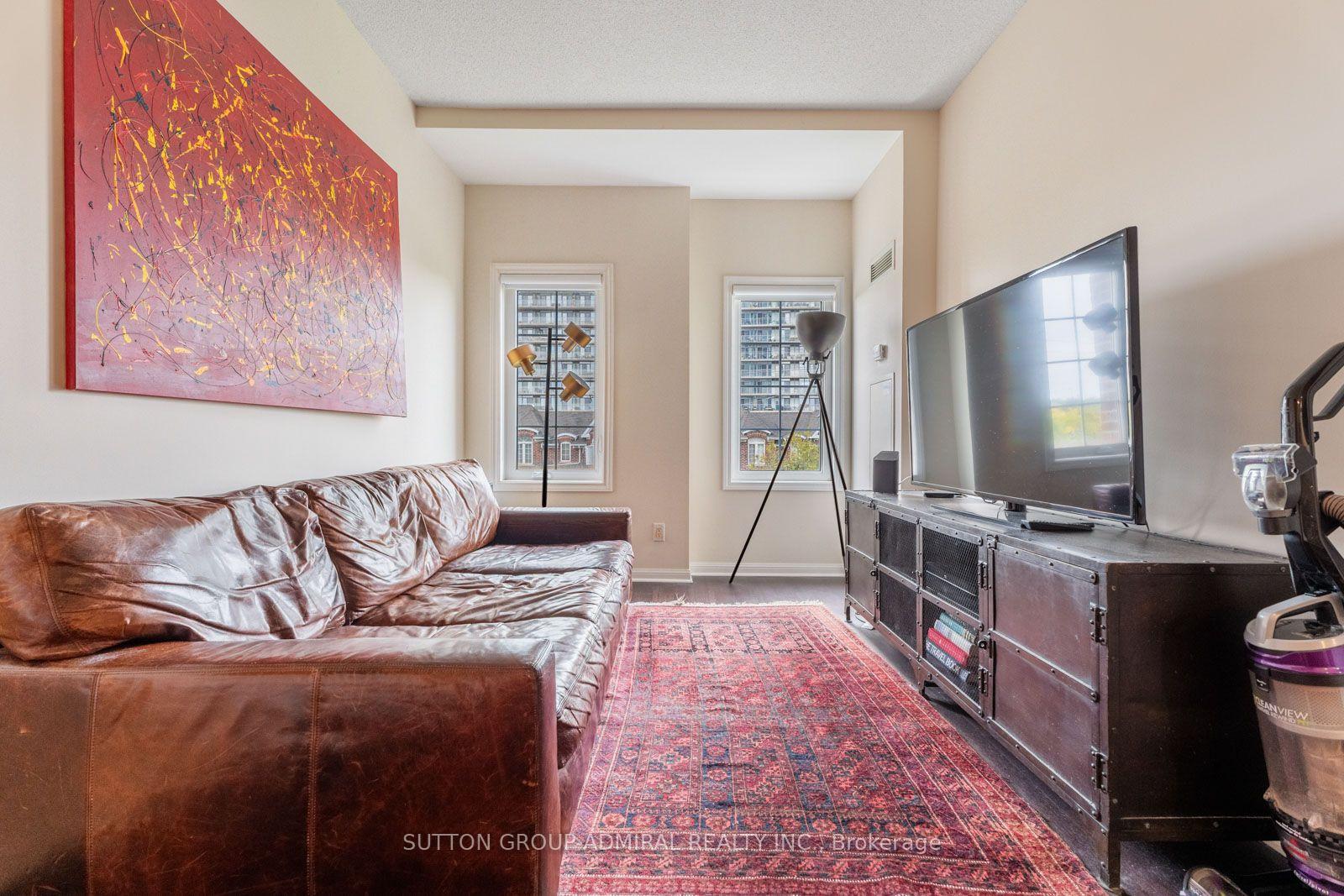 Photo 12 of Unit 314, 15 Windermere Avenue, Toronto, High Park-Swansea — HOMEH