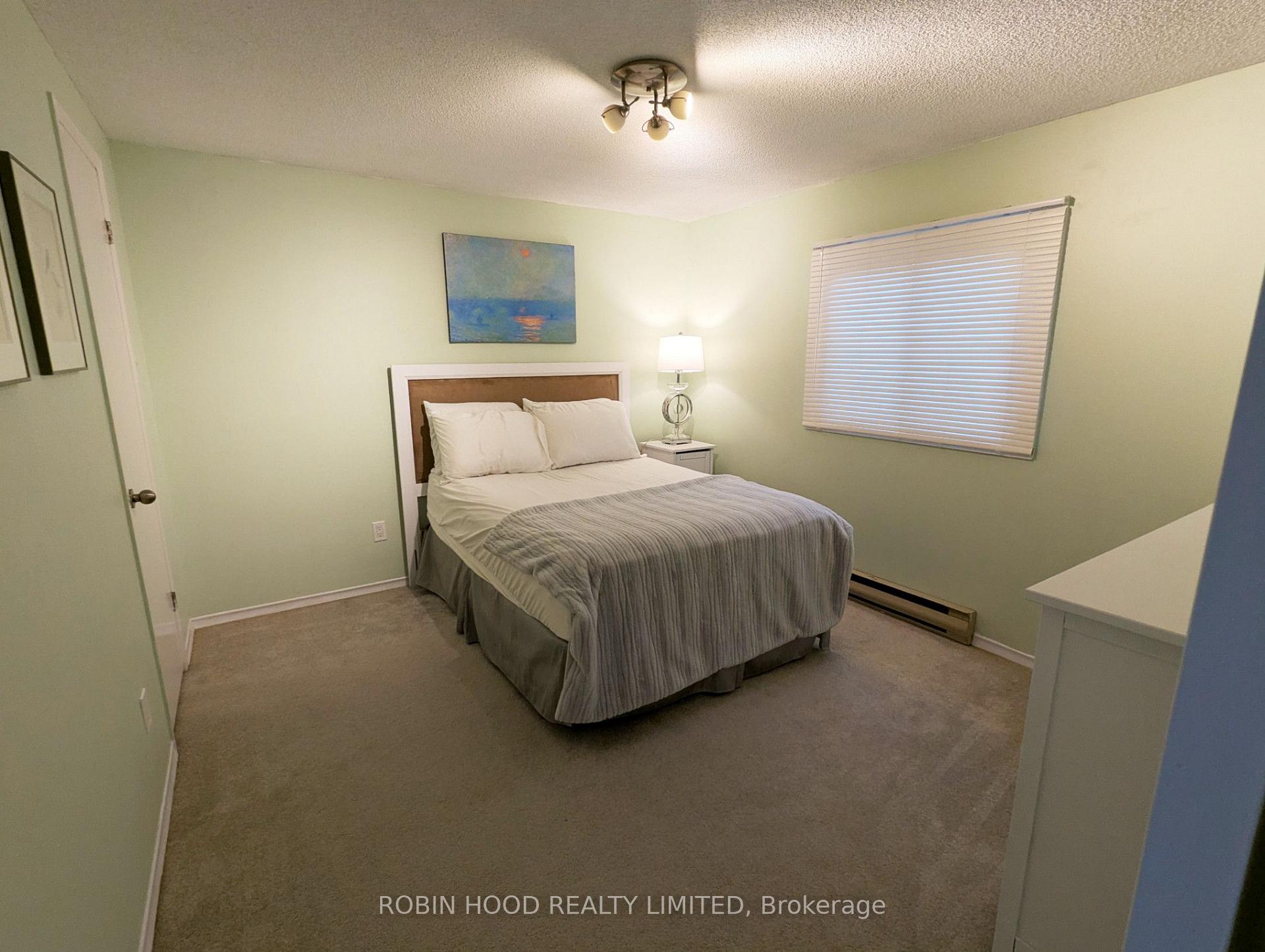 Photo 8 of 75 Stevenson Street N, Guelph, St. George's — HOMEH