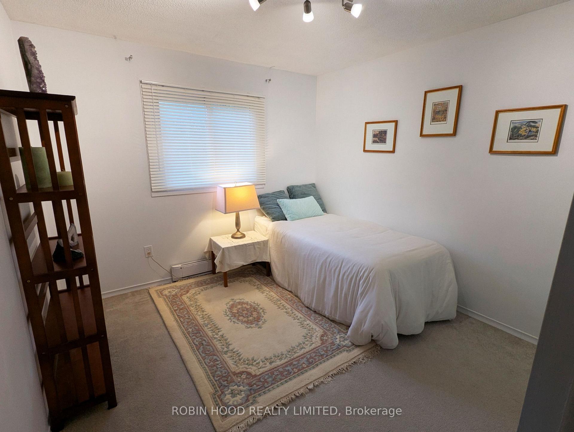 Photo 10 of 75 Stevenson Street N, Guelph, St. George's — HOMEH