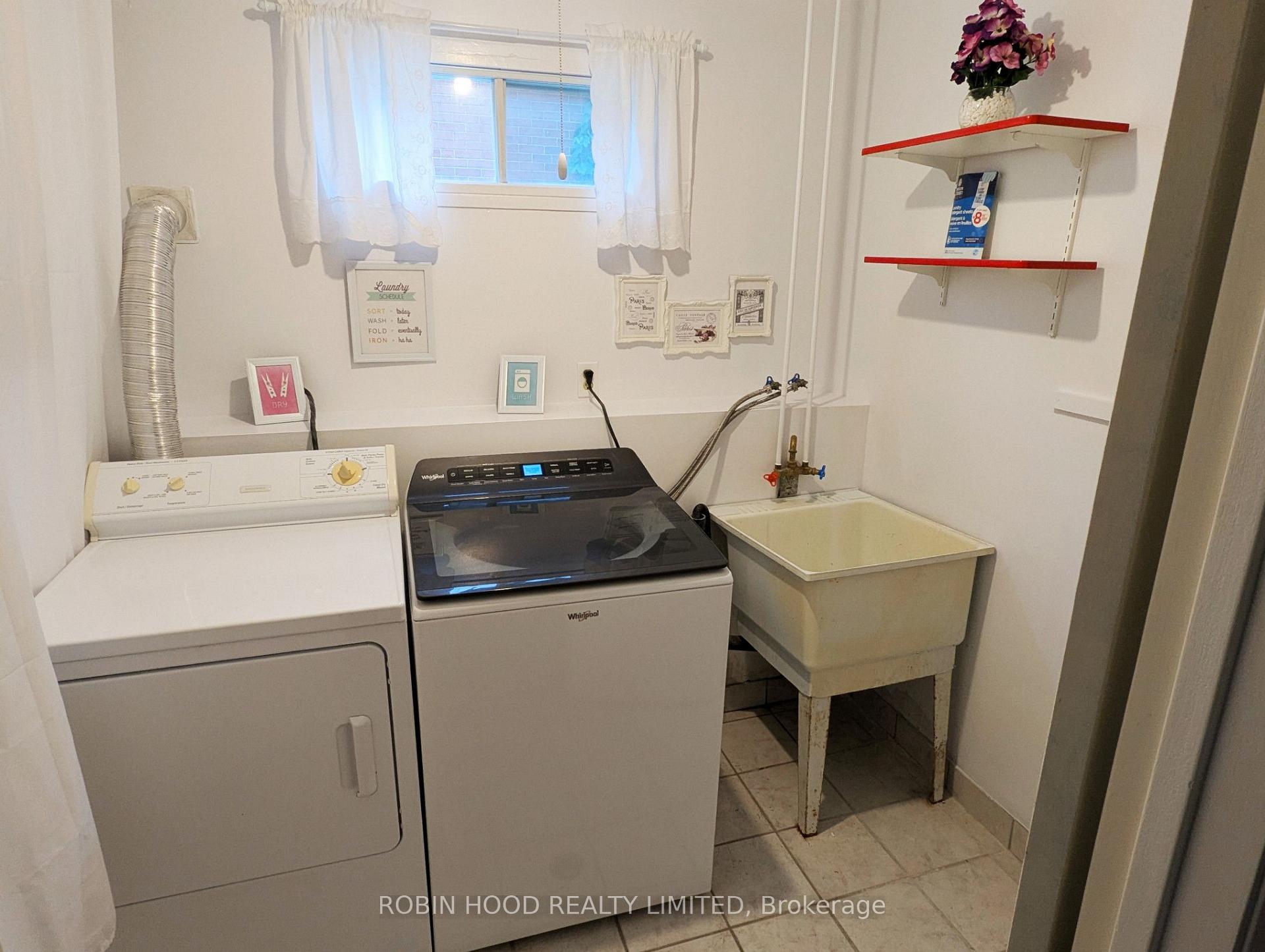 Photo 18 of 75 Stevenson Street N, Guelph, St. George's — HOMEH