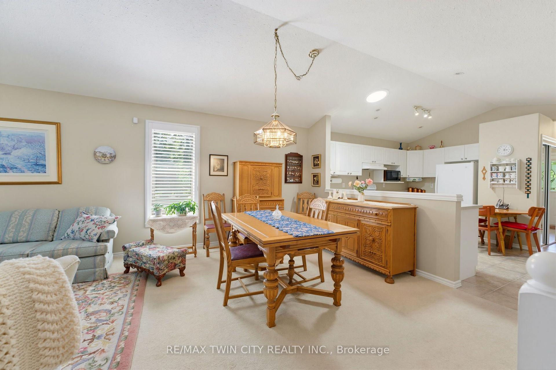 Photo 8 of Unit 9, 73 Morton Avenue W, Brantford, North Park/Wood St. — HOMEH