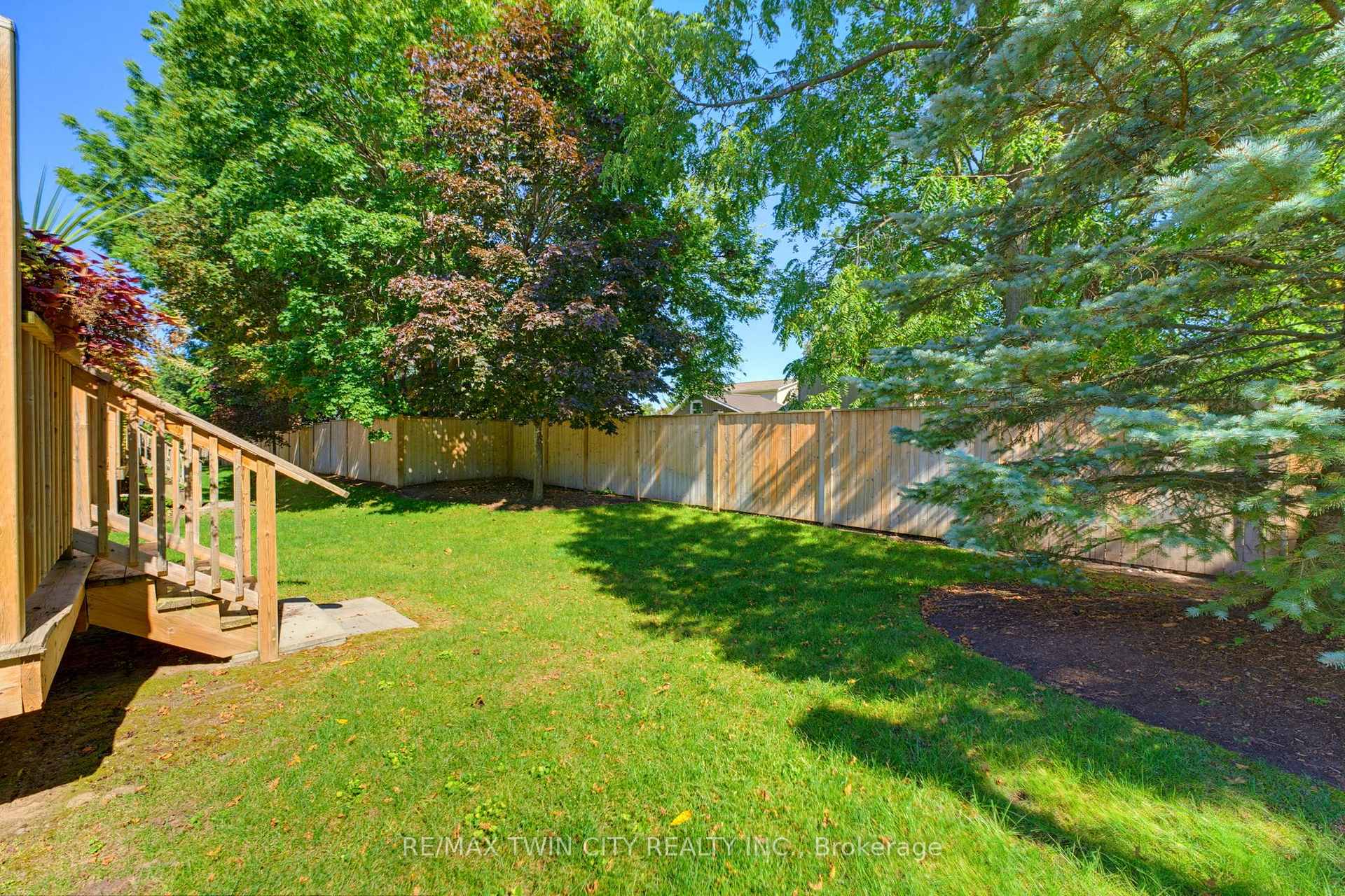 Photo 25 of Unit 9, 73 Morton Avenue W, Brantford, North Park/Wood St. — HOMEH