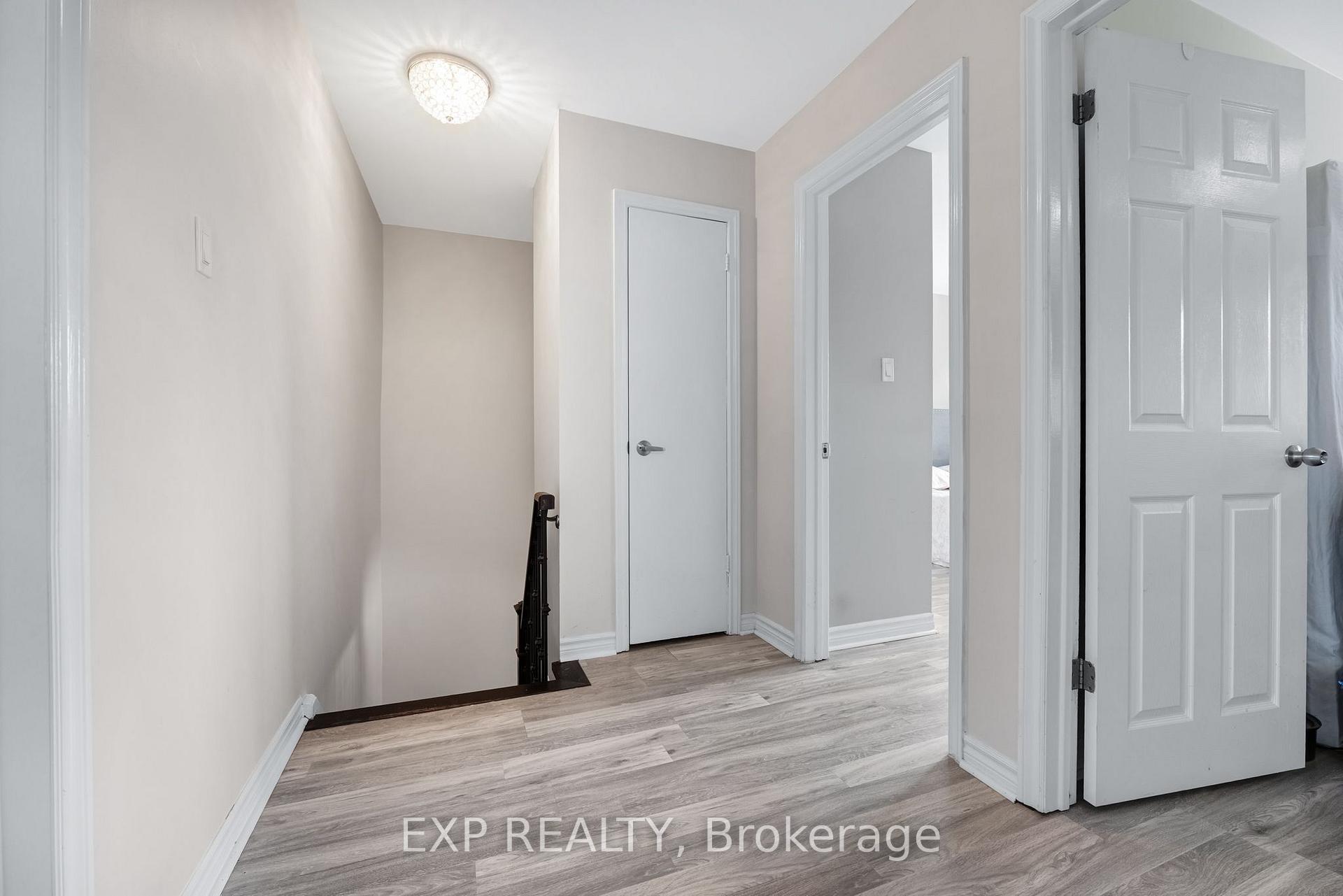 Photo 22 of 6 Poplar Crescent, Aurora, Aurora Highlands — HOMEH