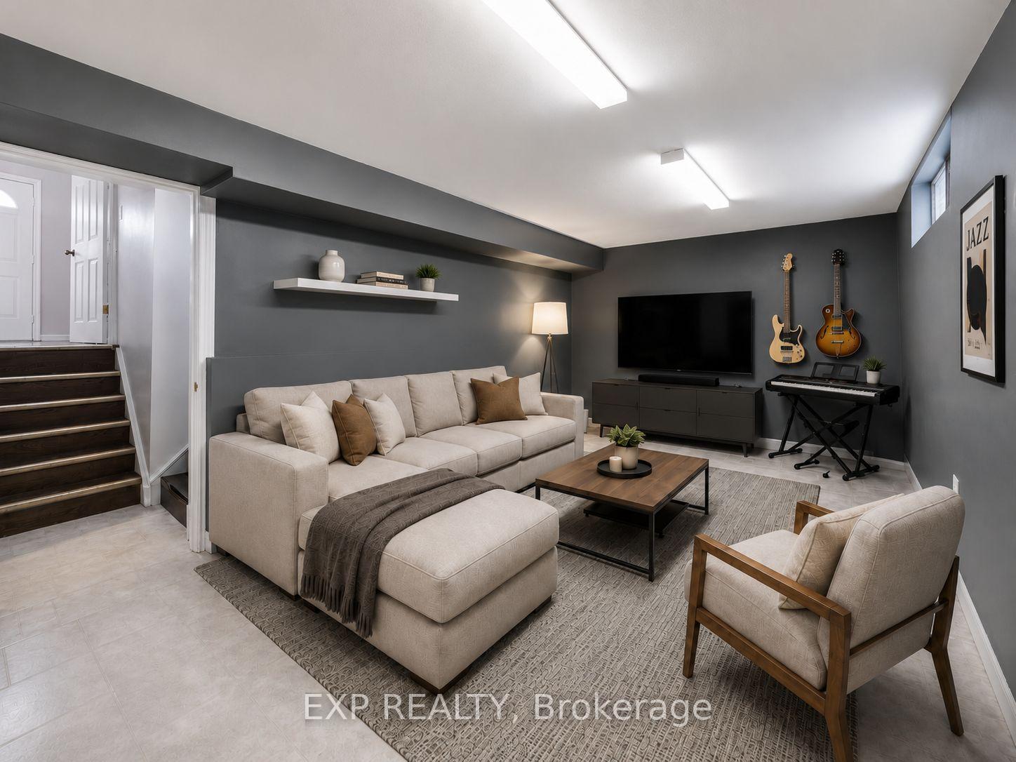 Photo 32 of 6 Poplar Crescent, Aurora, Aurora Highlands — HOMEH
