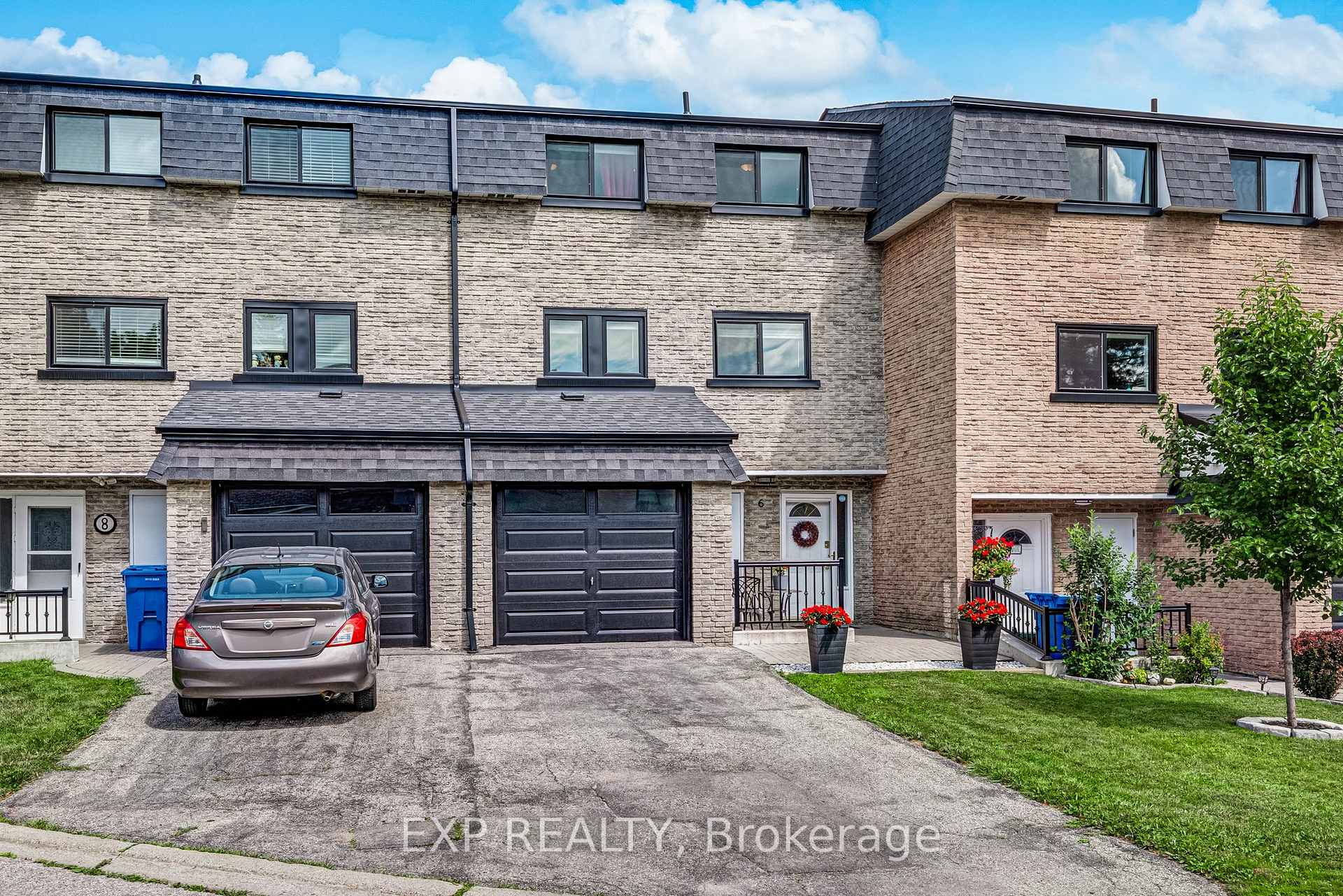 Photo 44 of 6 Poplar Crescent, Aurora, Aurora Highlands — HOMEH