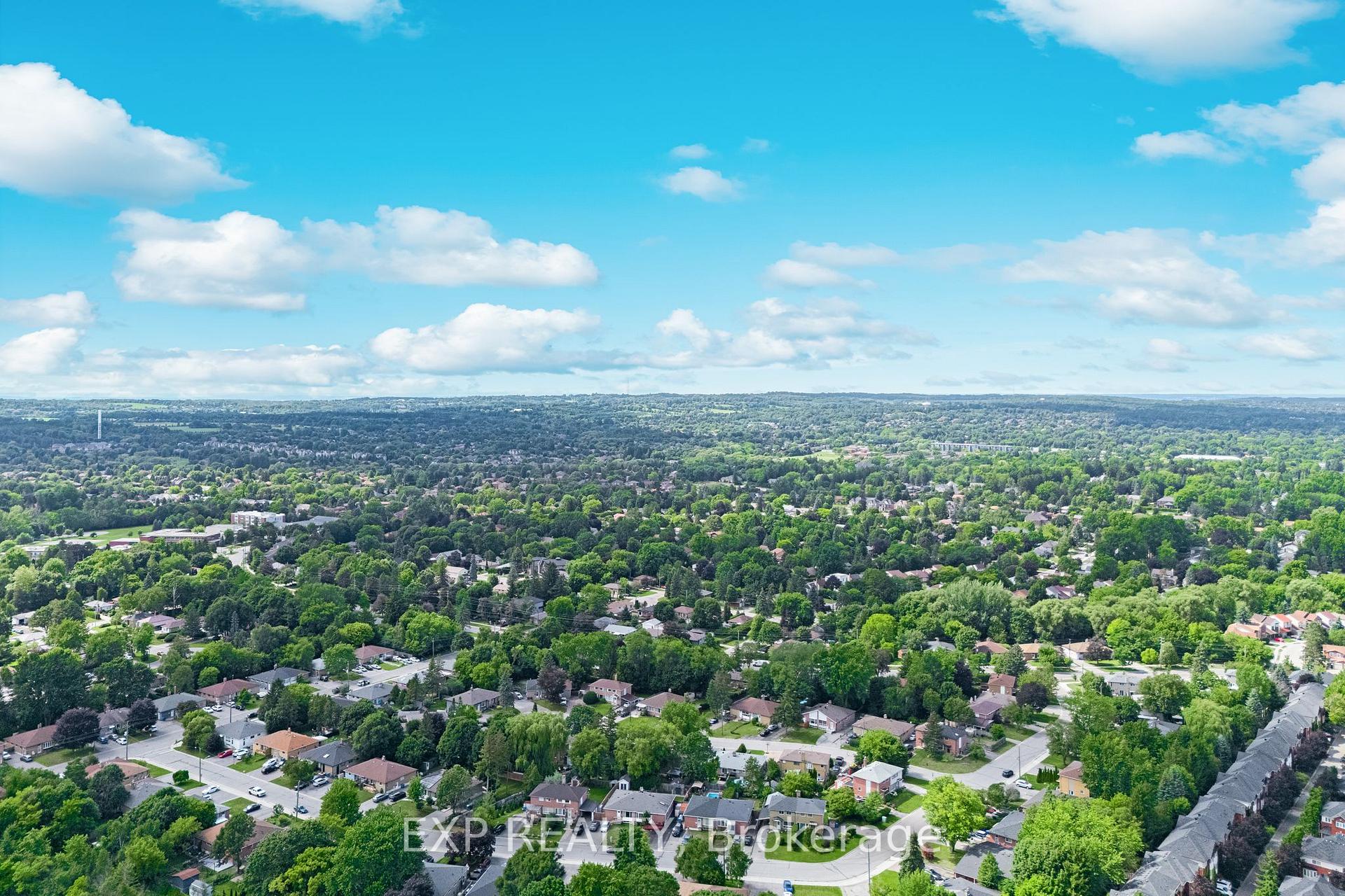 Photo 48 of 6 Poplar Crescent, Aurora, Aurora Highlands — HOMEH