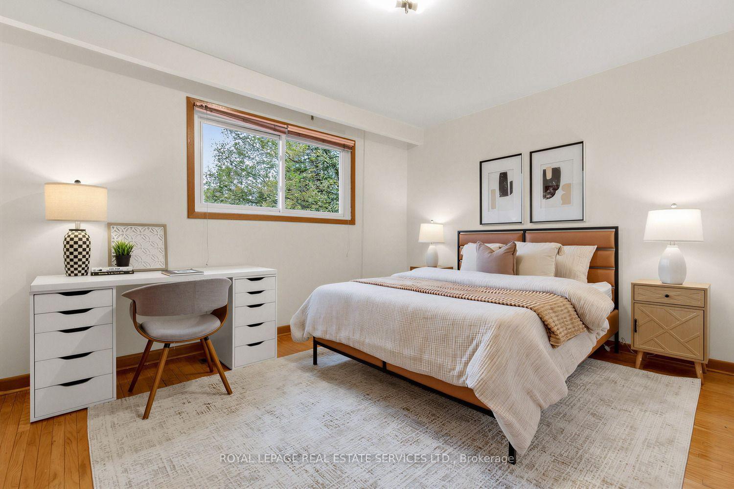 Photo 17 of 39 Albertus Avenue, Toronto, Lawrence Park South — HOMEH