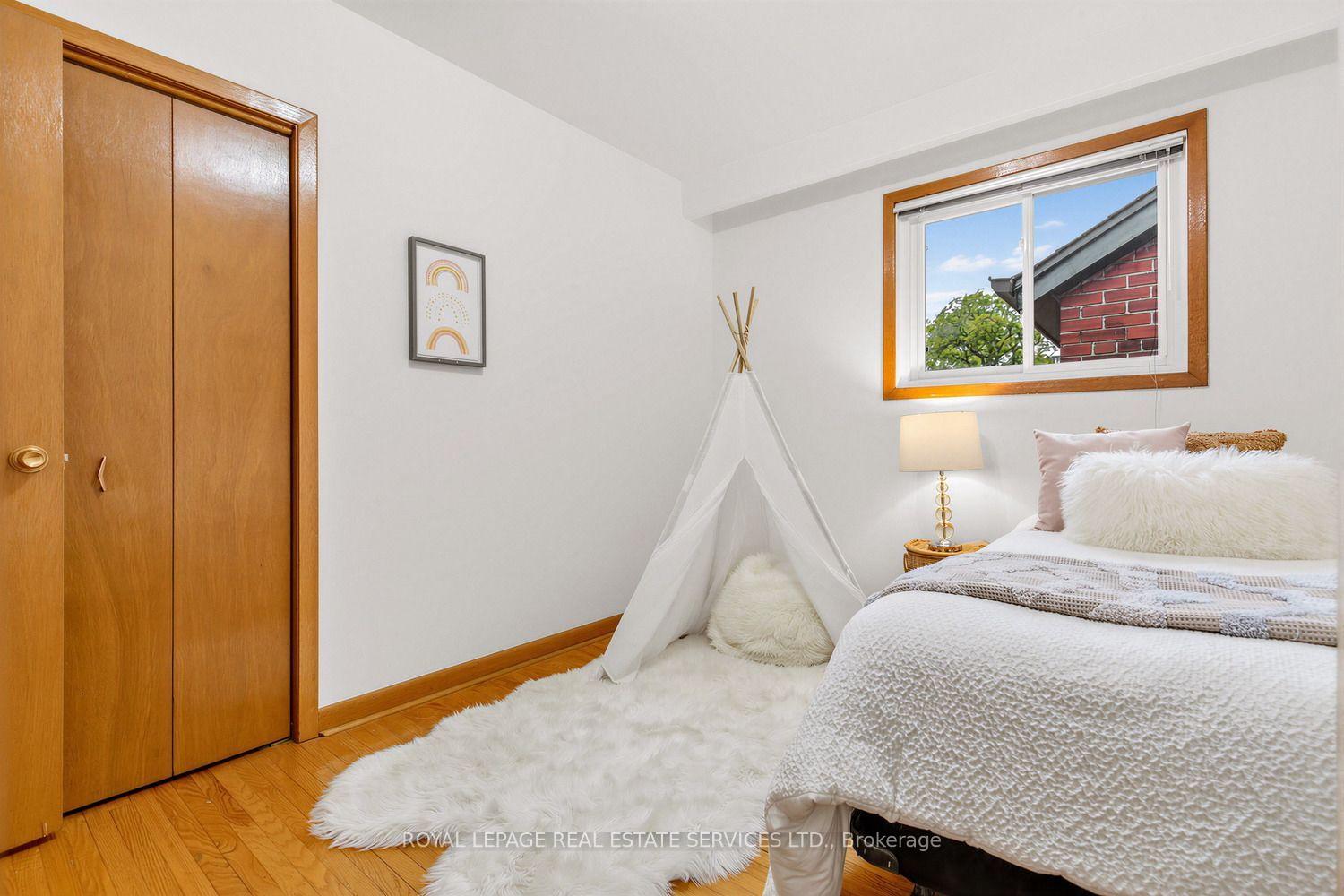 Photo 20 of 39 Albertus Avenue, Toronto, Lawrence Park South — HOMEH