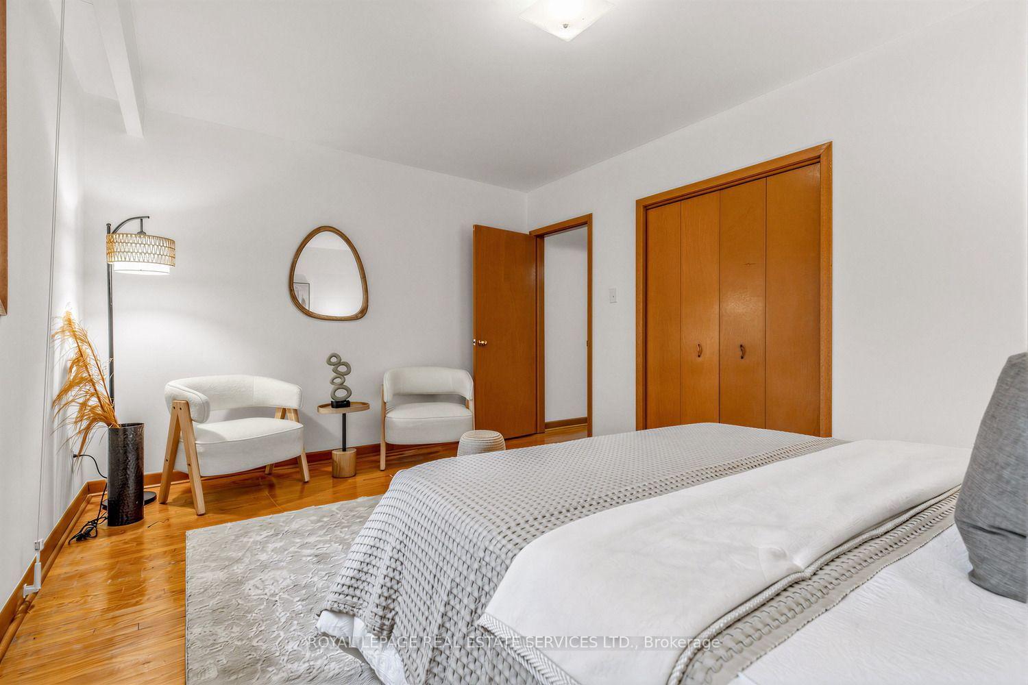 Photo 23 of 39 Albertus Avenue, Toronto, Lawrence Park South — HOMEH
