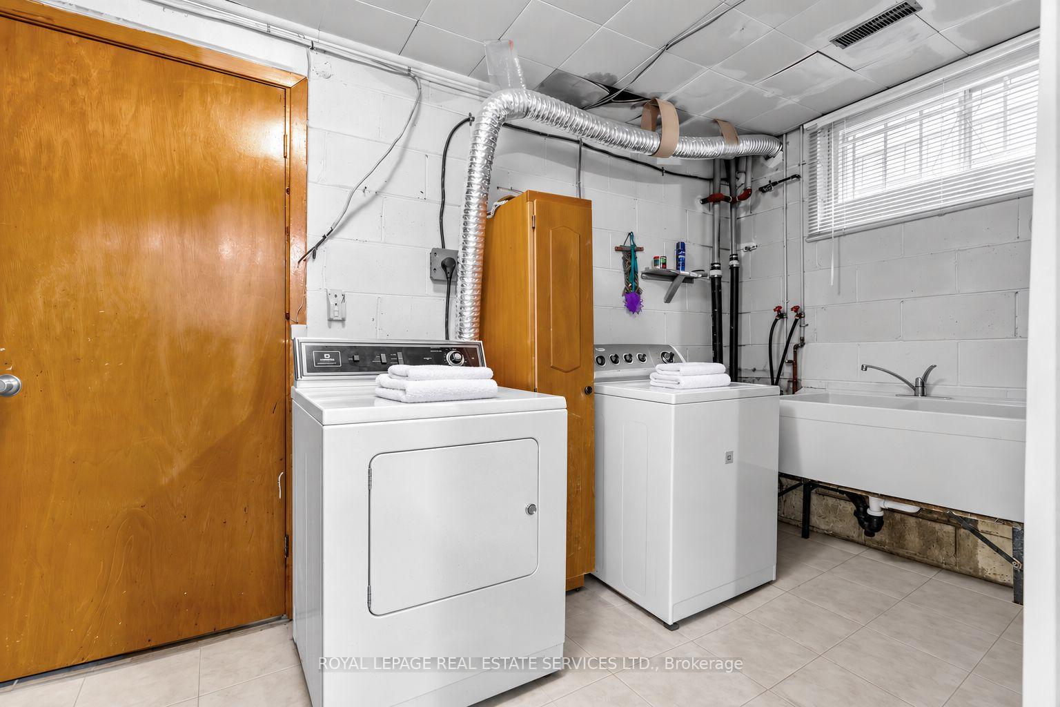 Photo 28 of 39 Albertus Avenue, Toronto, Lawrence Park South — HOMEH