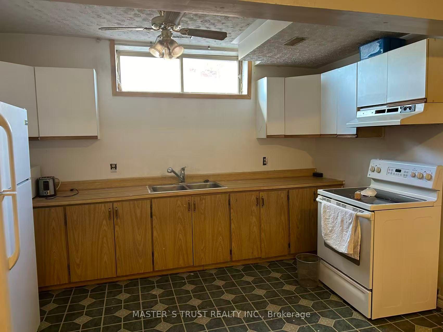 Photo 13 of 257 Leslie Street, Greater Sudbury, Sudbury — HOMEH
