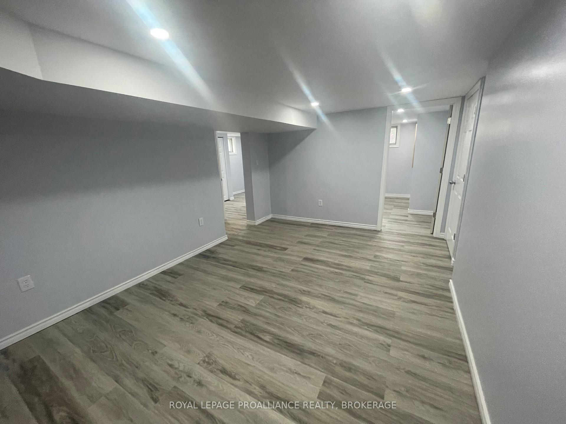 Photo 27 of 462 Coronation Boulevard, Loyalist, Amherstview — HOMEH