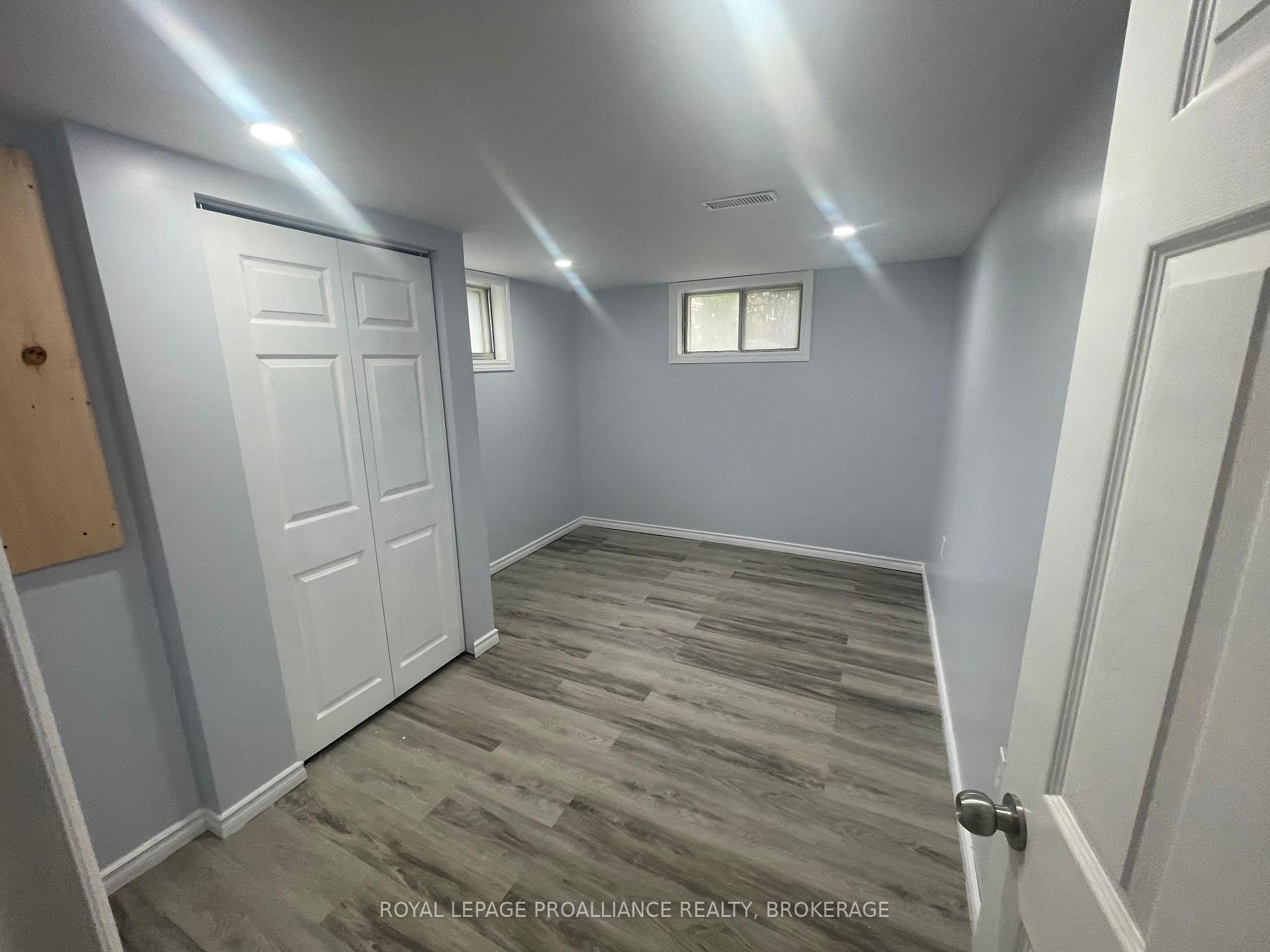 Photo 28 of 462 Coronation Boulevard, Loyalist, Amherstview — HOMEH