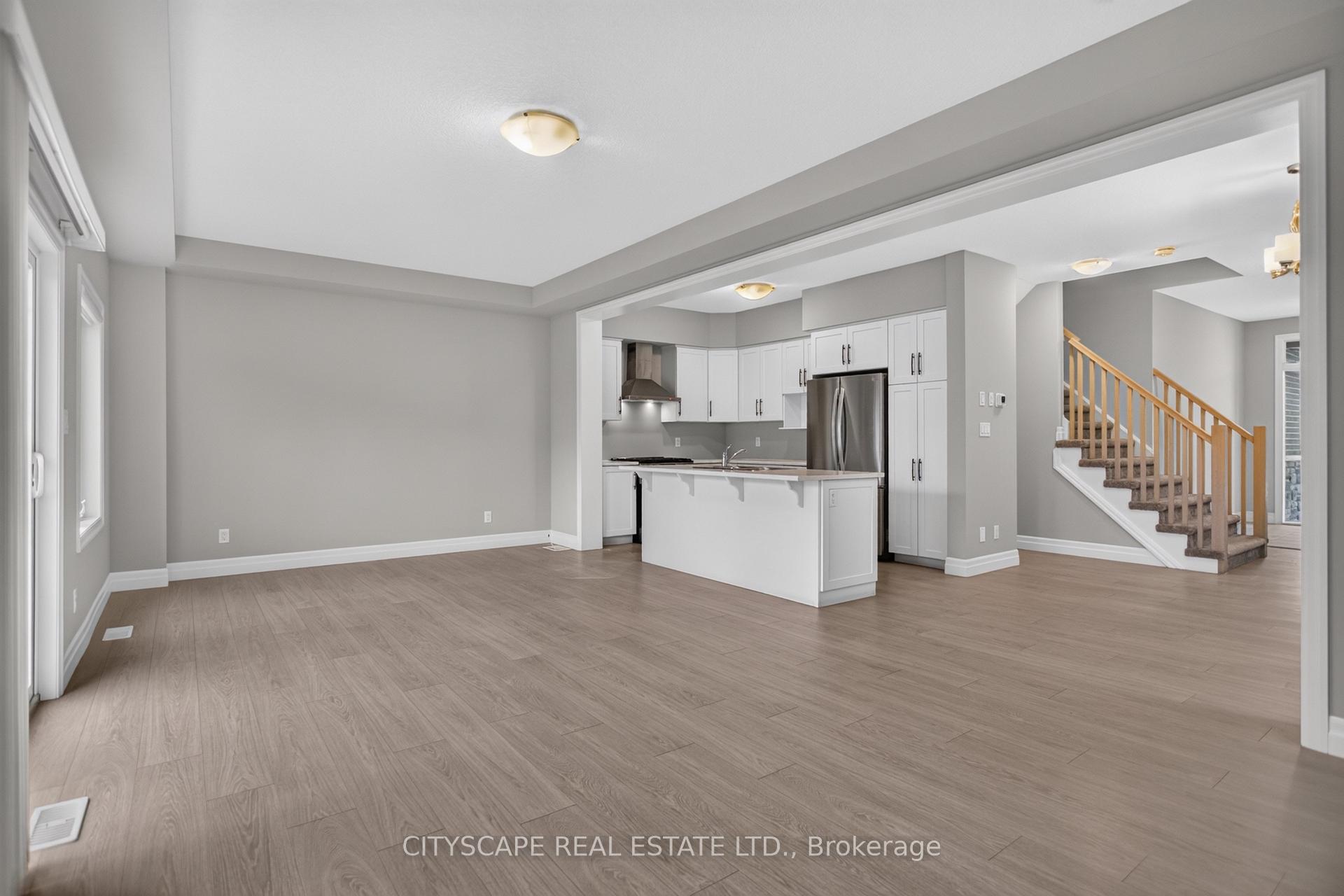 Photo 11 of 68 Davidson Drive W, Stratford — HOMEH