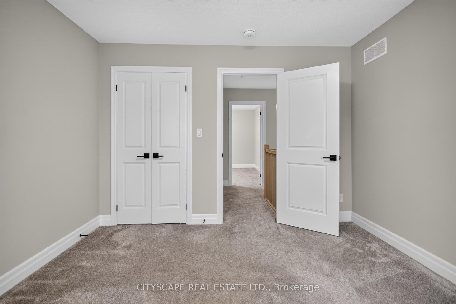 Photo 28 of 68 Davidson Drive W, Stratford — HOMEH