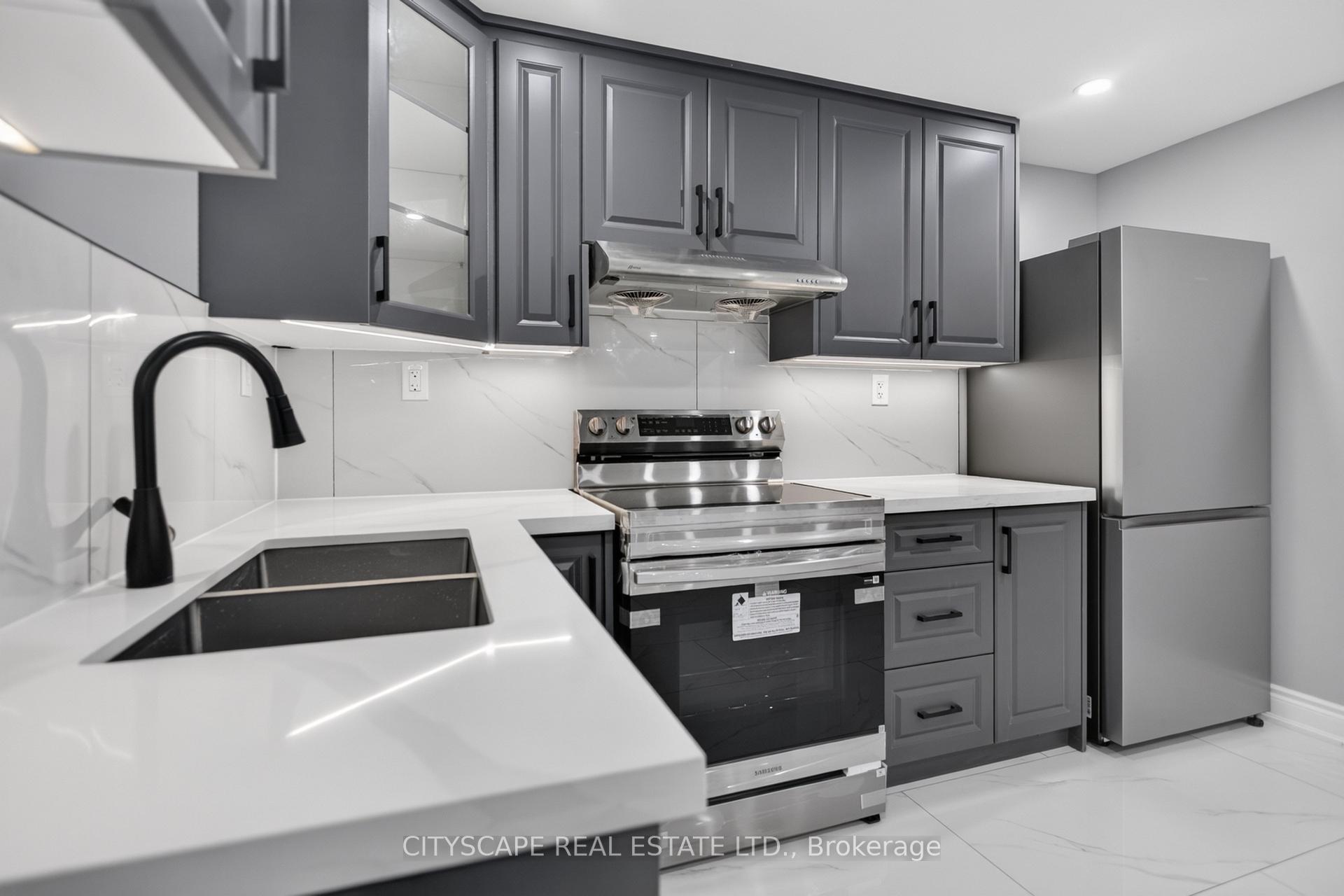 Photo 36 of 68 Davidson Drive W, Stratford — HOMEH
