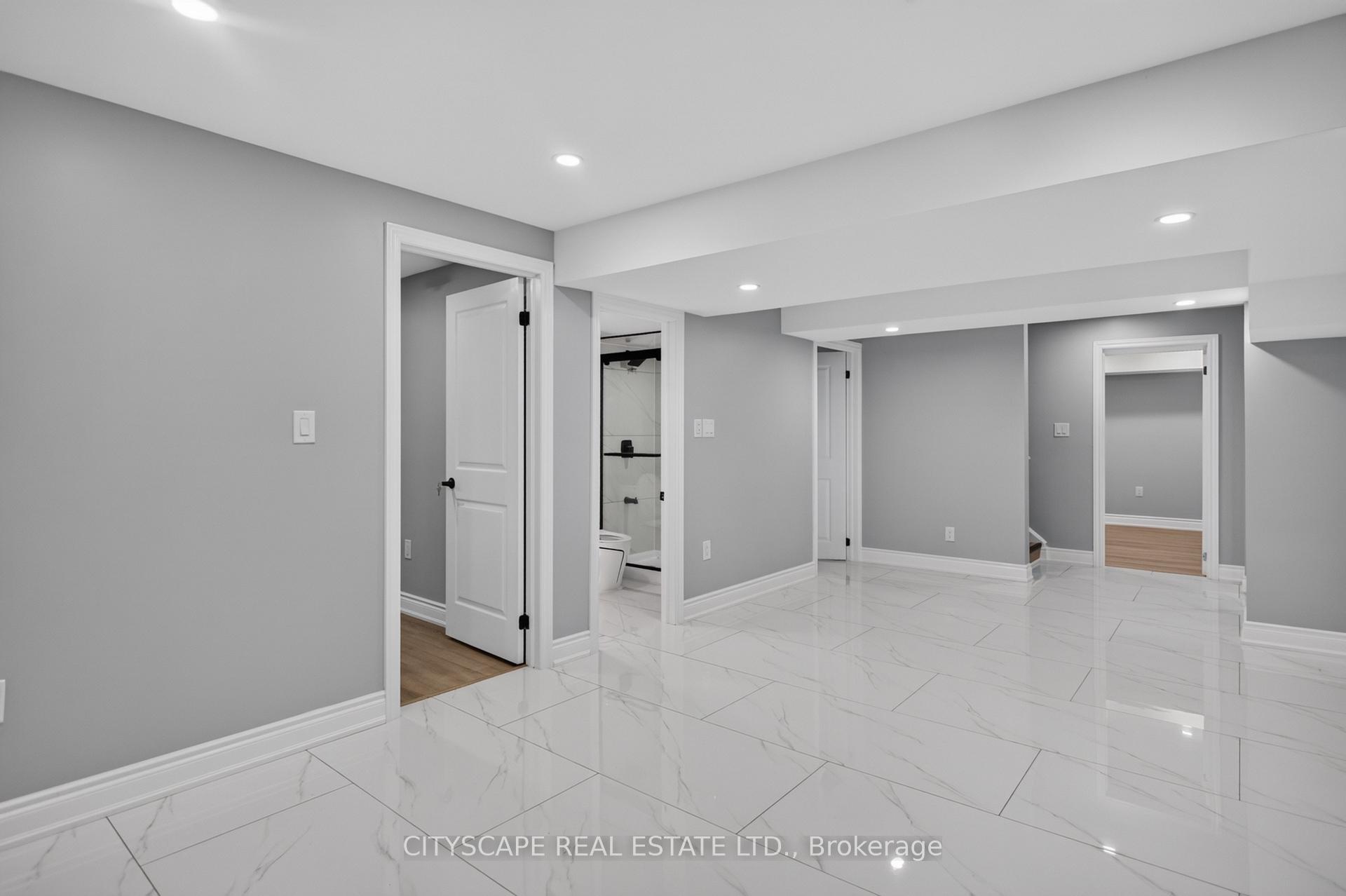 Photo 37 of 68 Davidson Drive W, Stratford — HOMEH