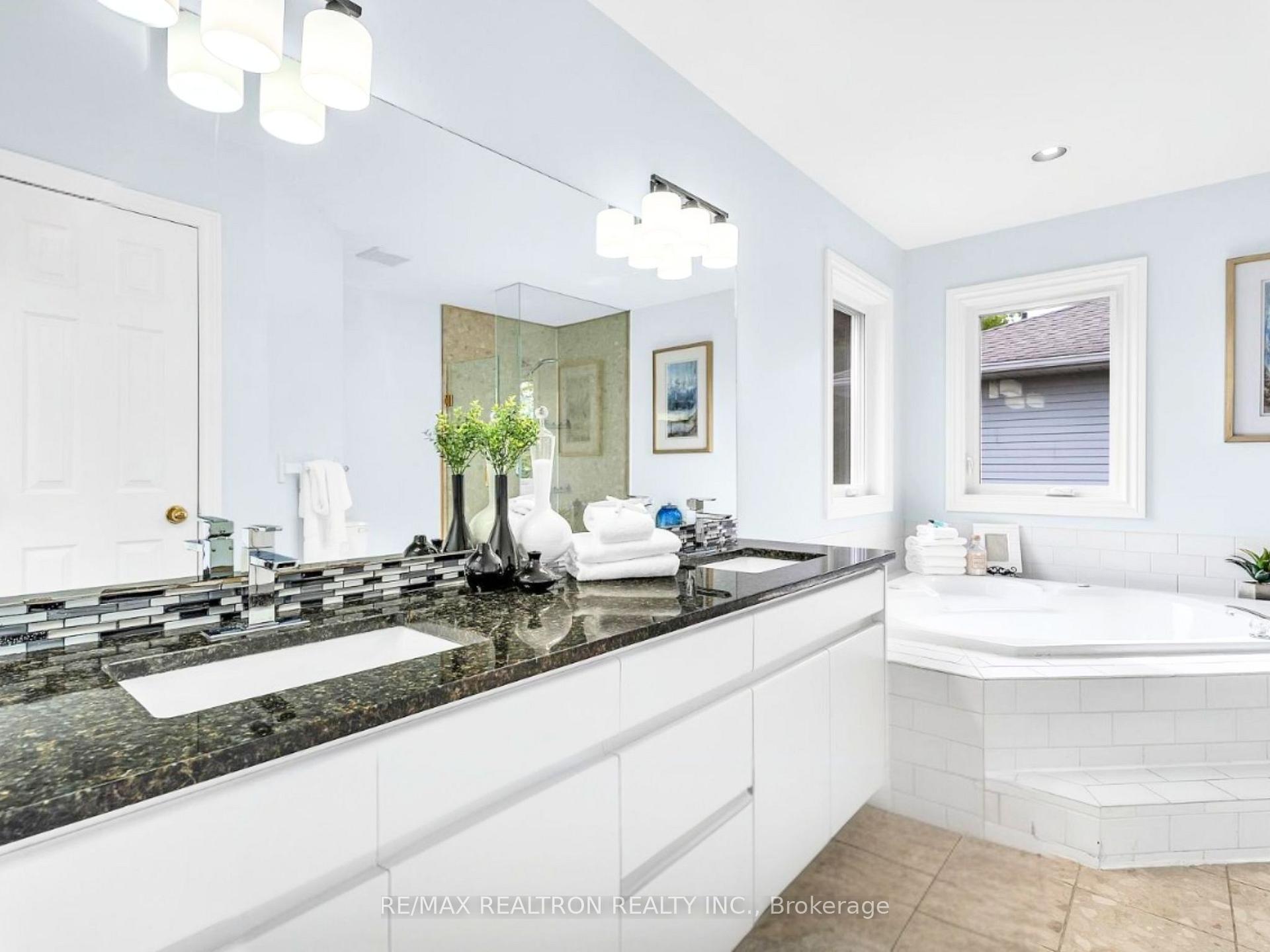 Photo 15 of 1 Caithness Court, London, North G — HOMEH