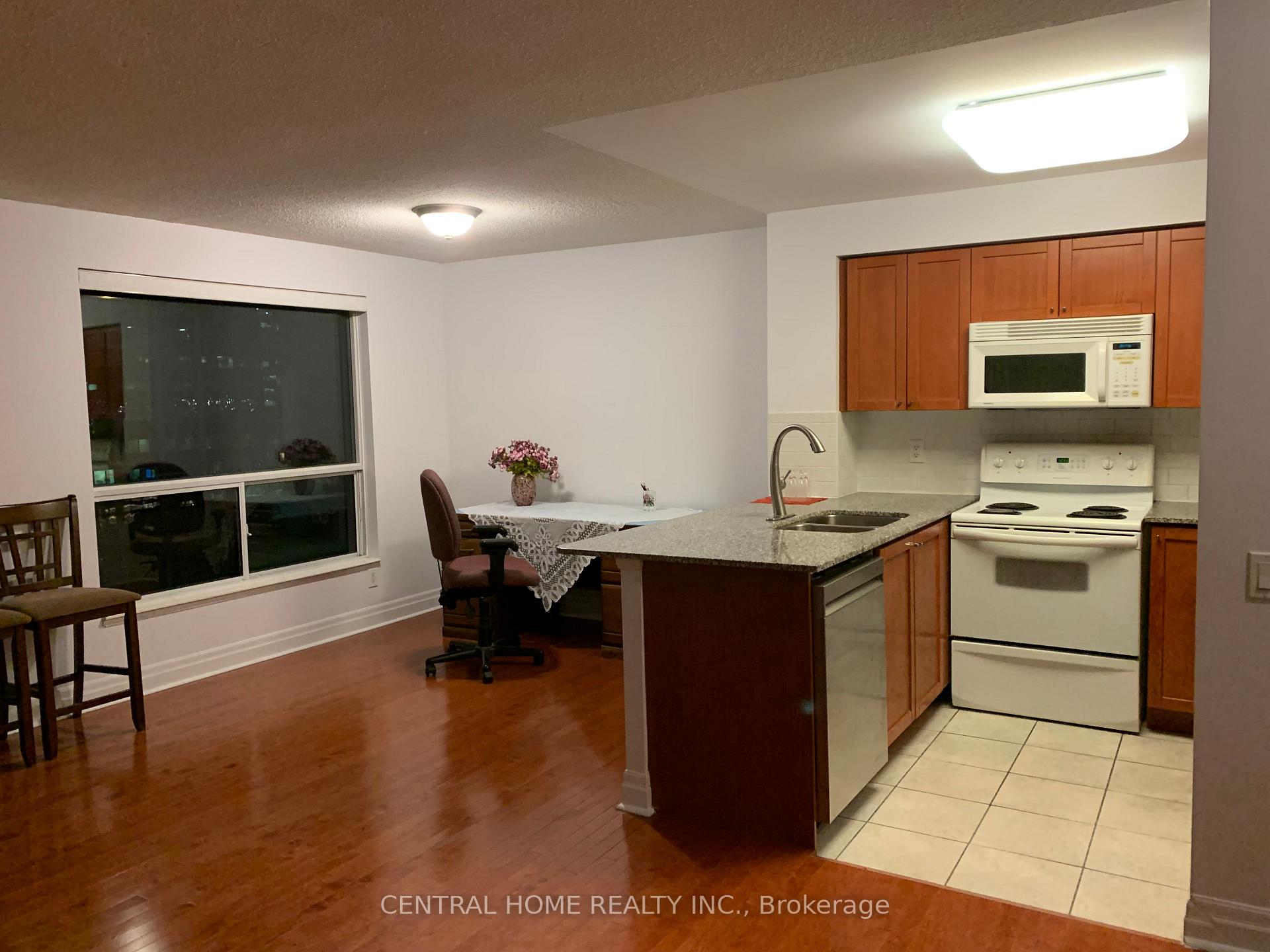 Photo 5 of Unit 2203, 21 Hillcrest Avenue, North York, Willowdale East — HOMEH