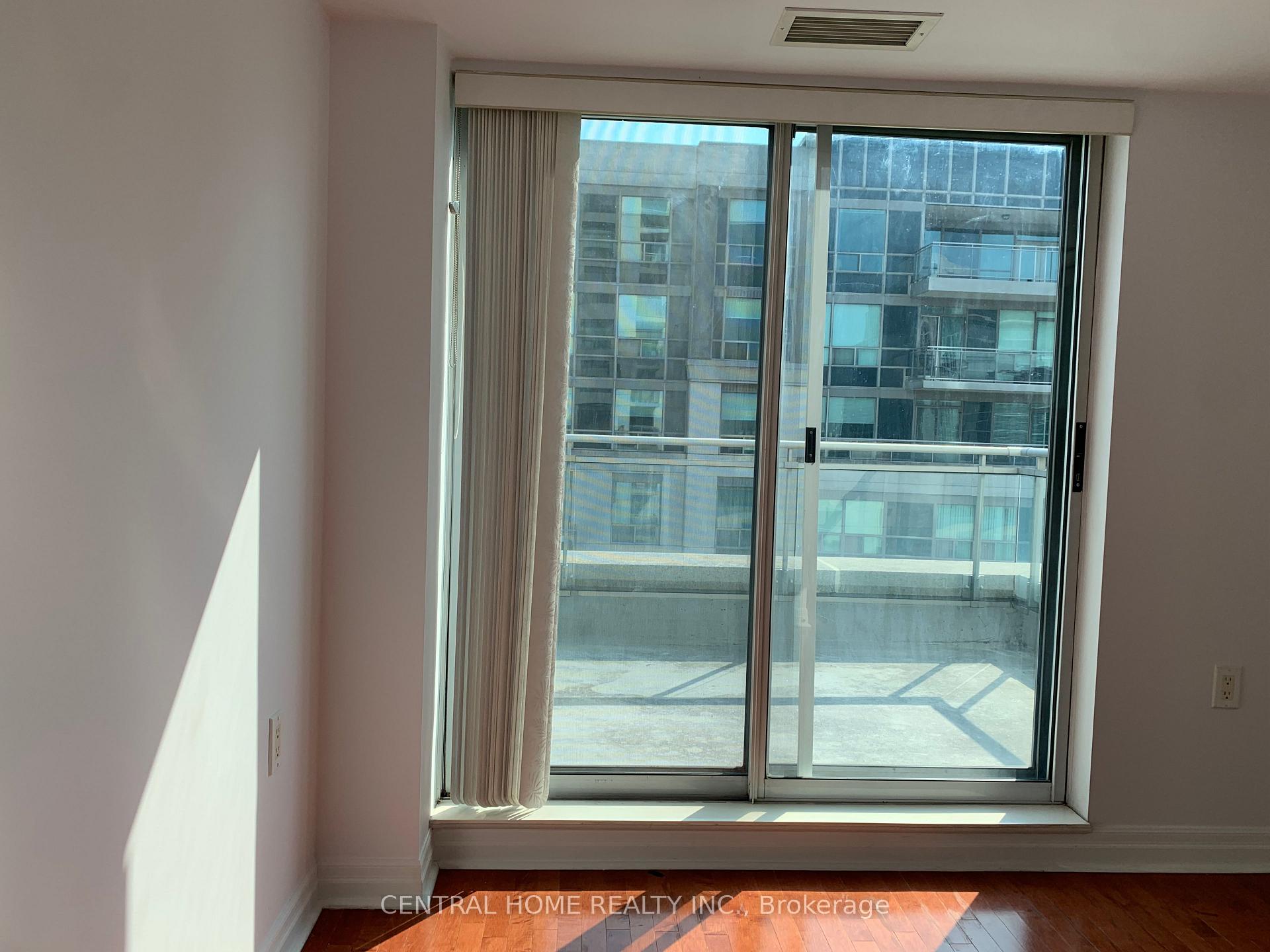 Photo 8 of Unit 2203, 21 Hillcrest Avenue, North York, Willowdale East — HOMEH