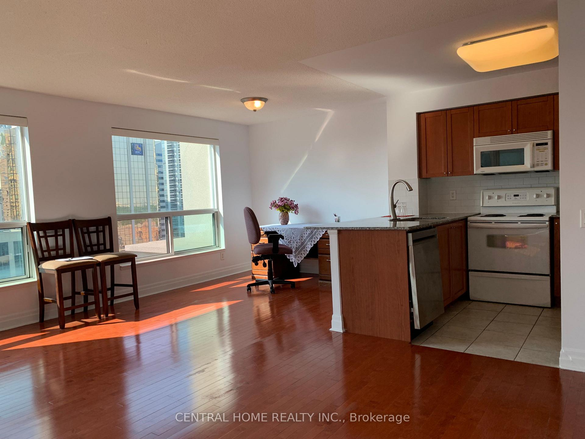 Photo 15 of Unit 2203, 21 Hillcrest Avenue, North York, Willowdale East — HOMEH