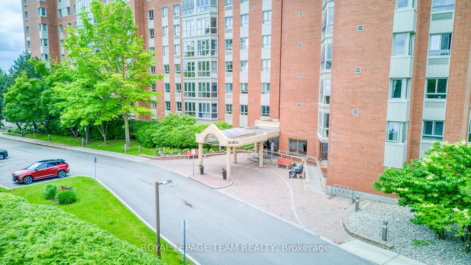 Photo 2 of Unit 401, 960 Teron Road, Ottawa, Kanata - Beaverbrook — HOMEH
