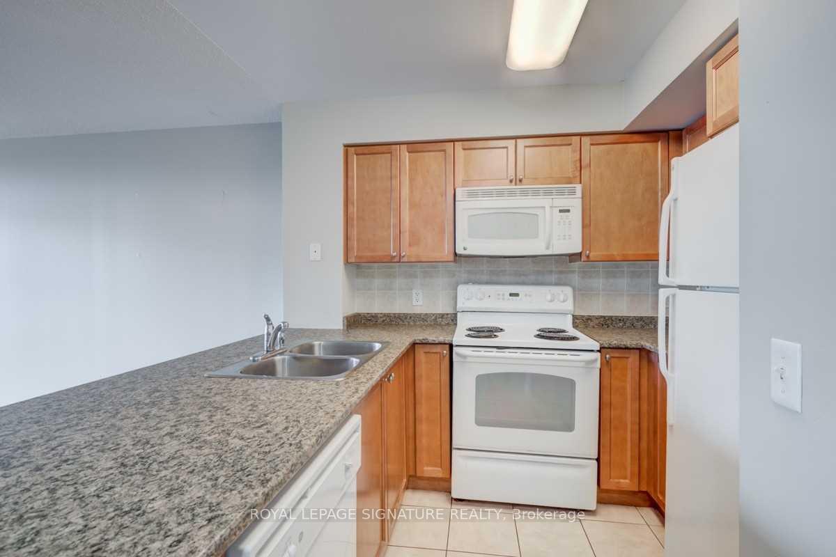 Photo 3 of Unit 509, 51 Lower Simcoe Street, Toronto, Waterfront Communities — HOMEH