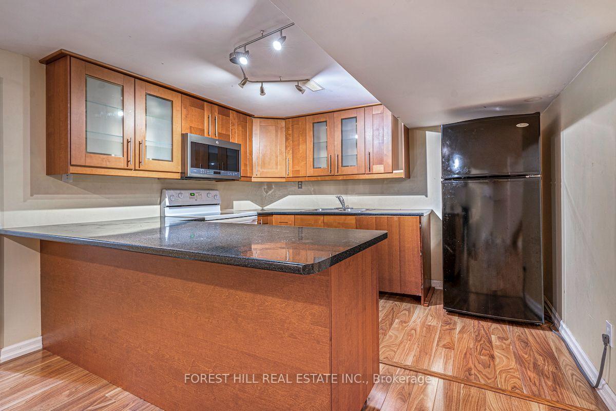Photo 2 of Unit Bsmt, 56 Cooperage Crescent, Richmond Hill, Westbrook — HOMEH